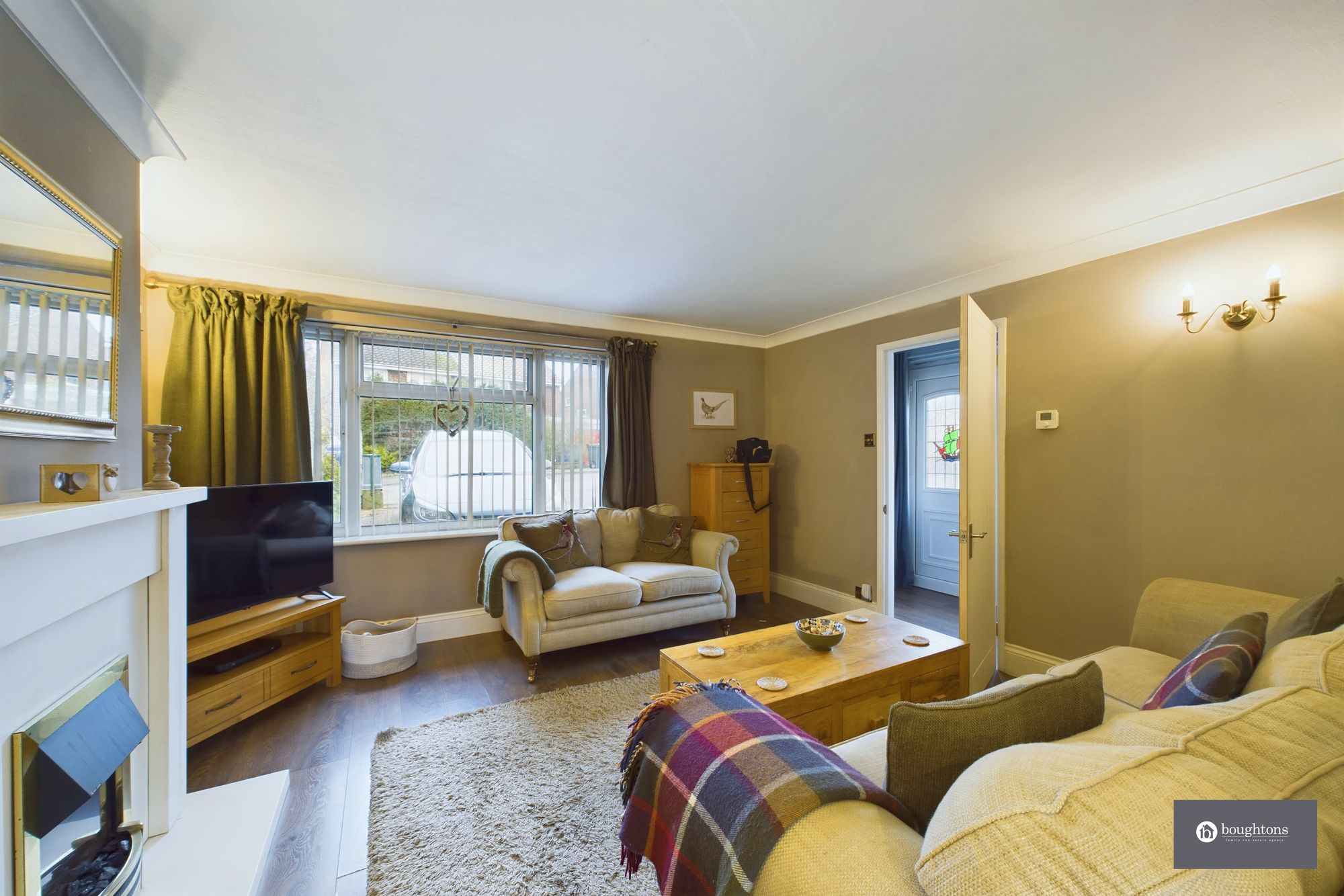 3 bed semi-detached house for sale in Nether Close, Brackley 8