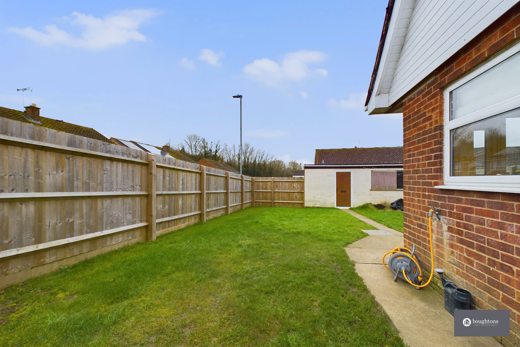 3 bed semi-detached house for sale in Nether Close, Brackley  - Property Image 20