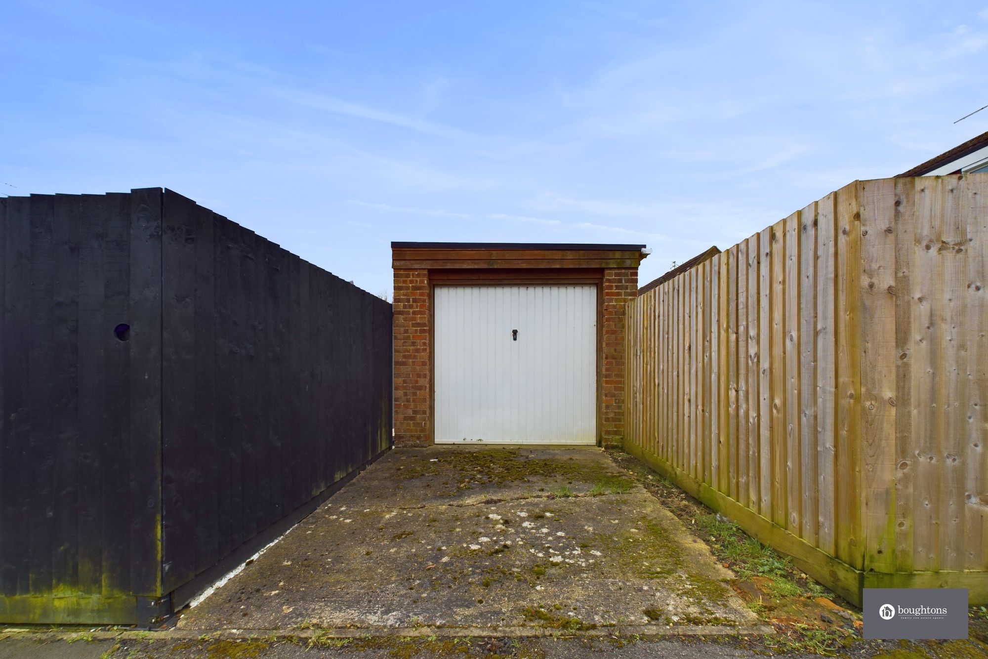 3 bed semi-detached house for sale in Nether Close, Brackley  - Property Image 21