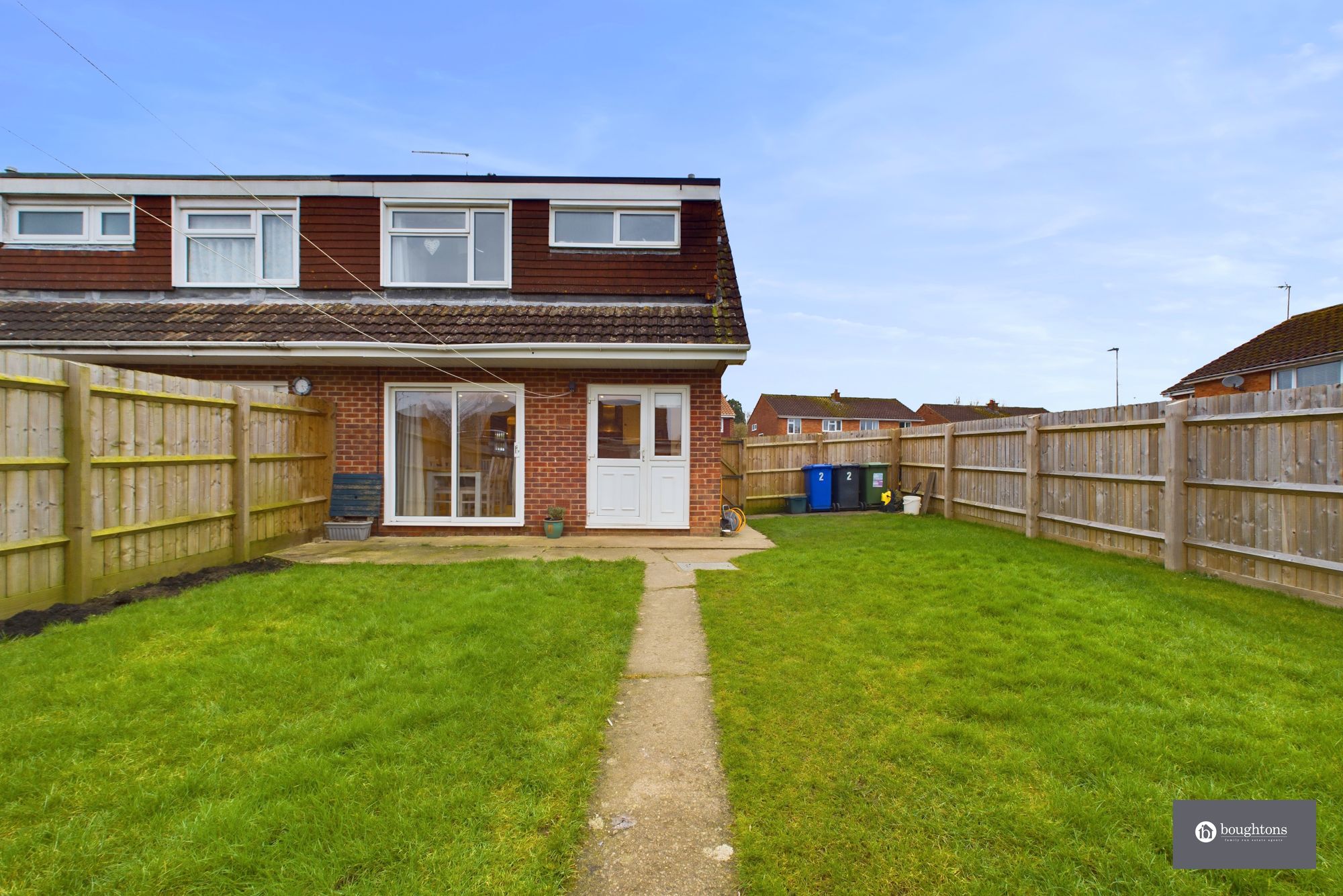 3 bed semi-detached house for sale in Nether Close, Brackley  - Property Image 1