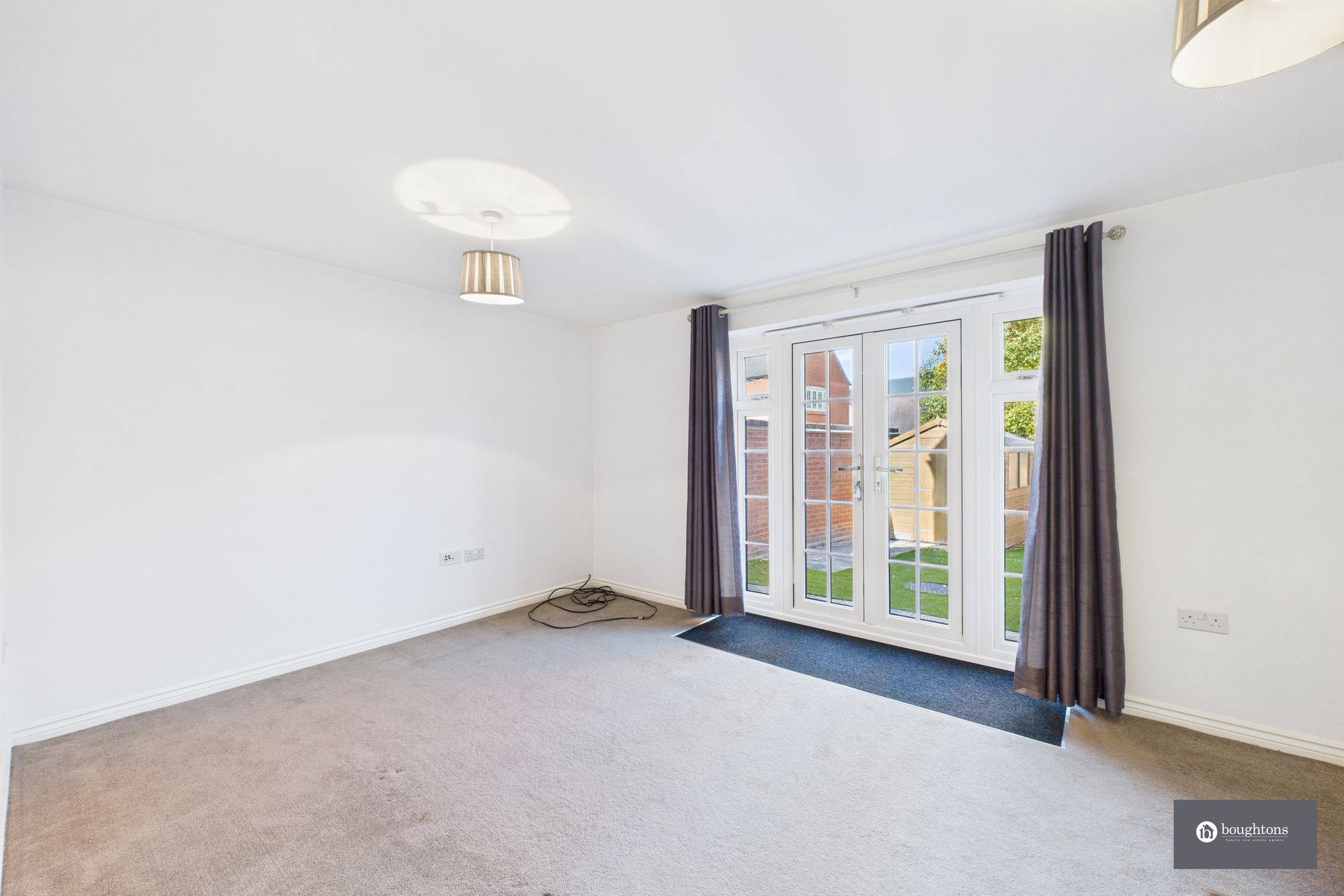 3 bed semi-detached house for sale in Poppyfields Way, Brackley, NN13  - Property Image 3