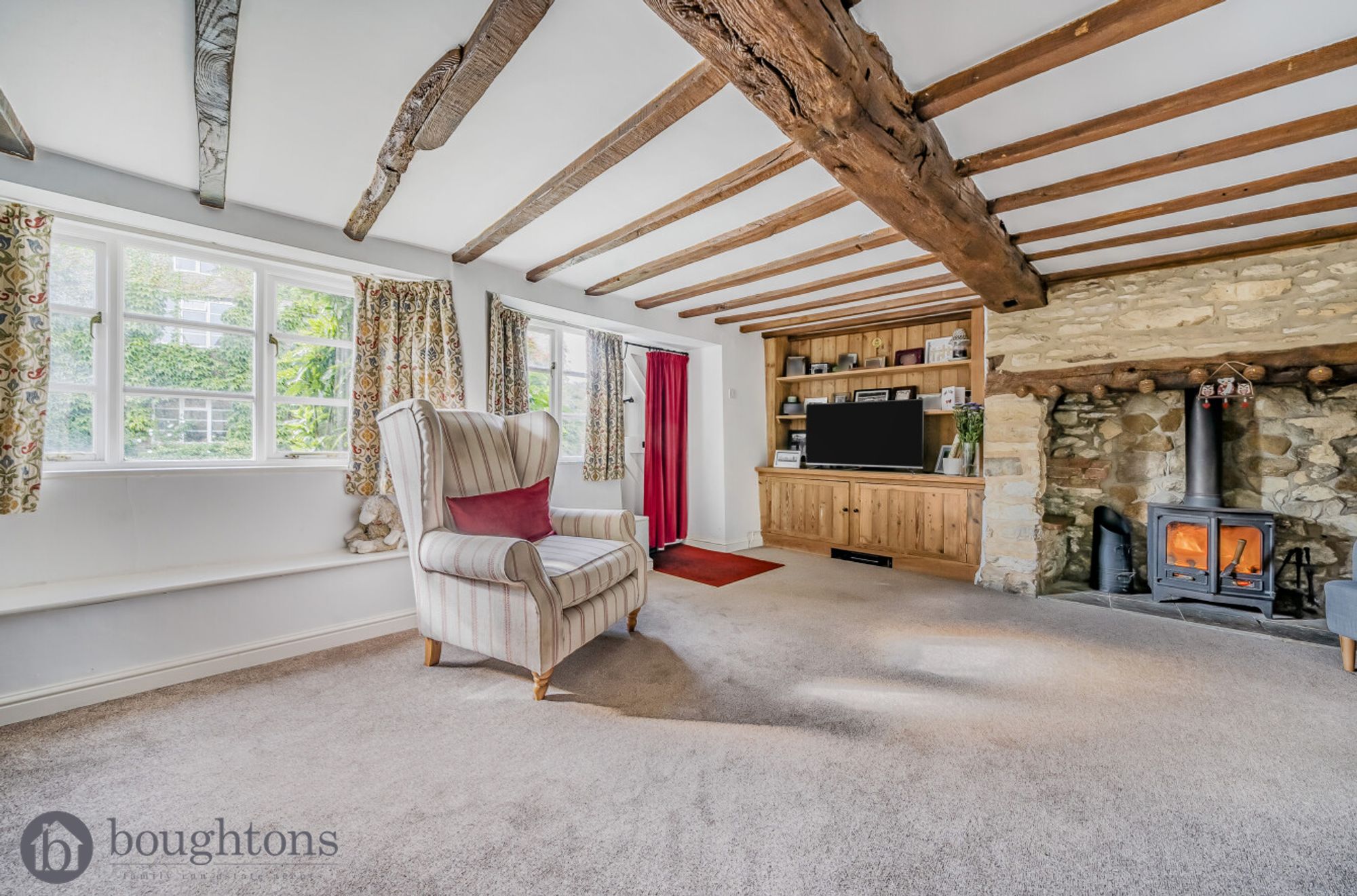 3 bed semi-detached cottage for sale in Church Road, Banbury  - Property Image 5