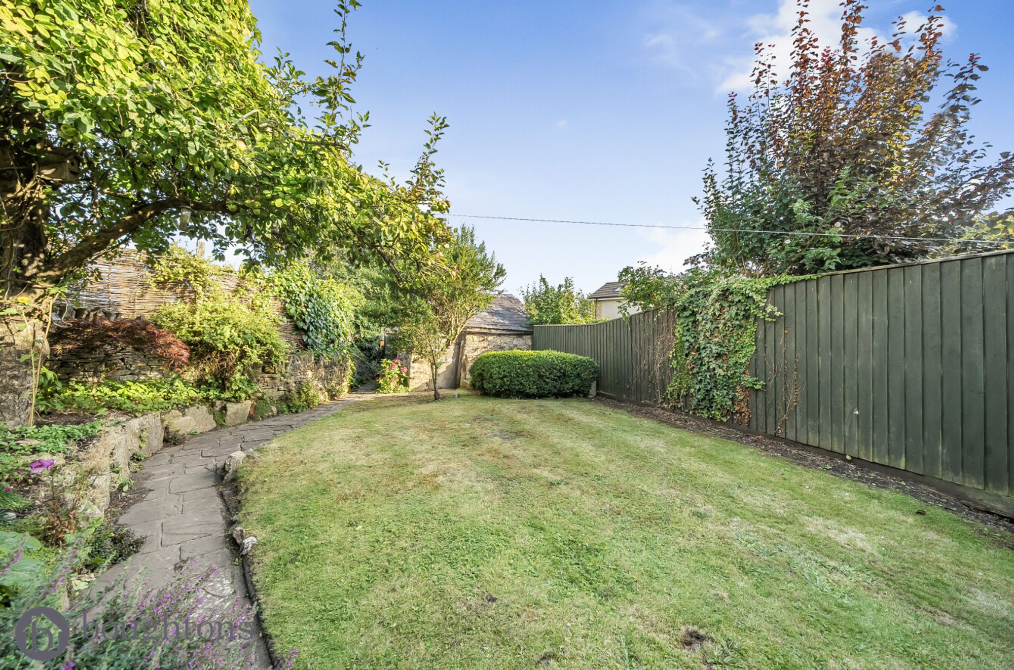 3 bed semi-detached cottage for sale in Church Road, Banbury  - Property Image 2