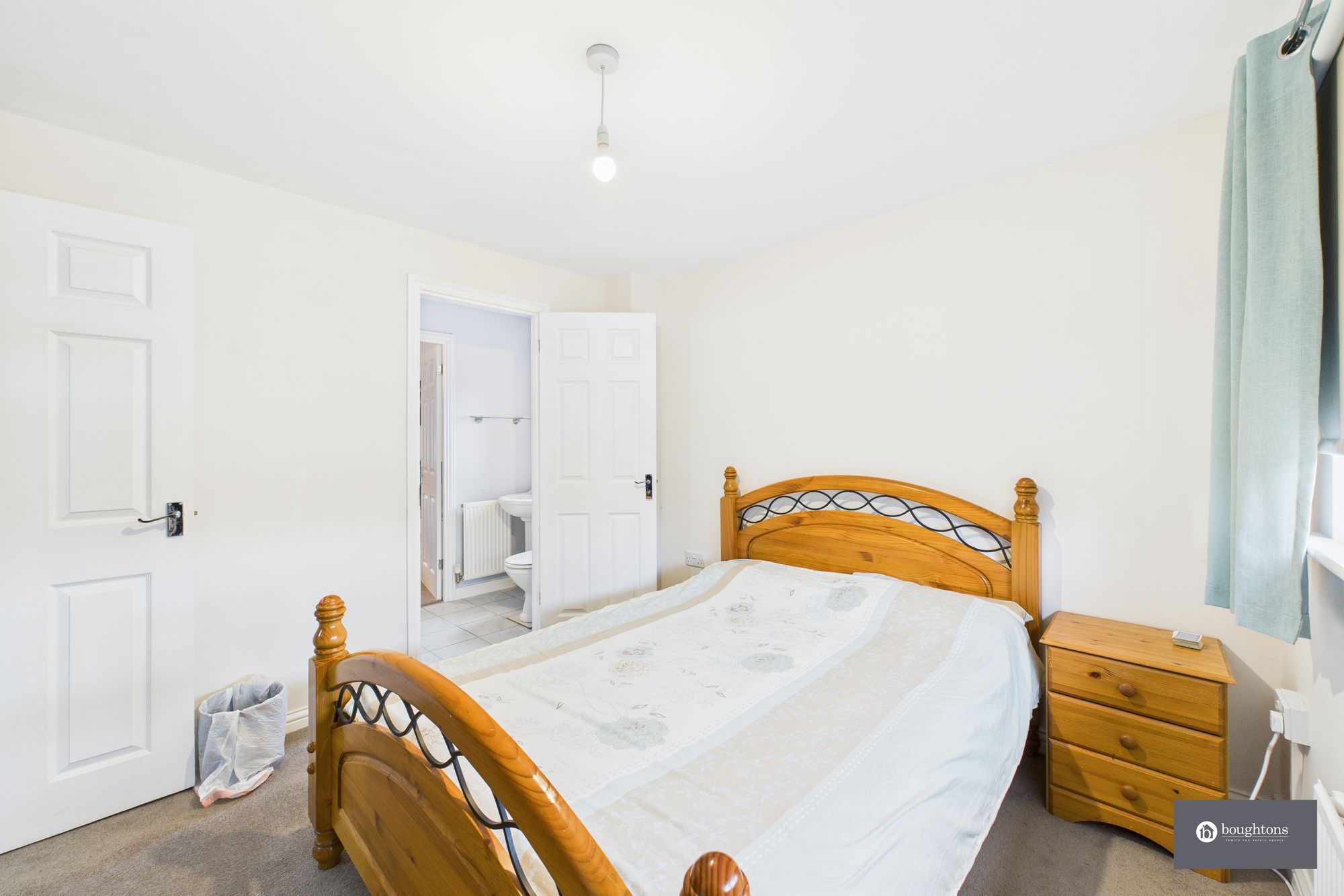 6 bed detached house for sale in Aris Way, Buckingham, MK18  - Property Image 16