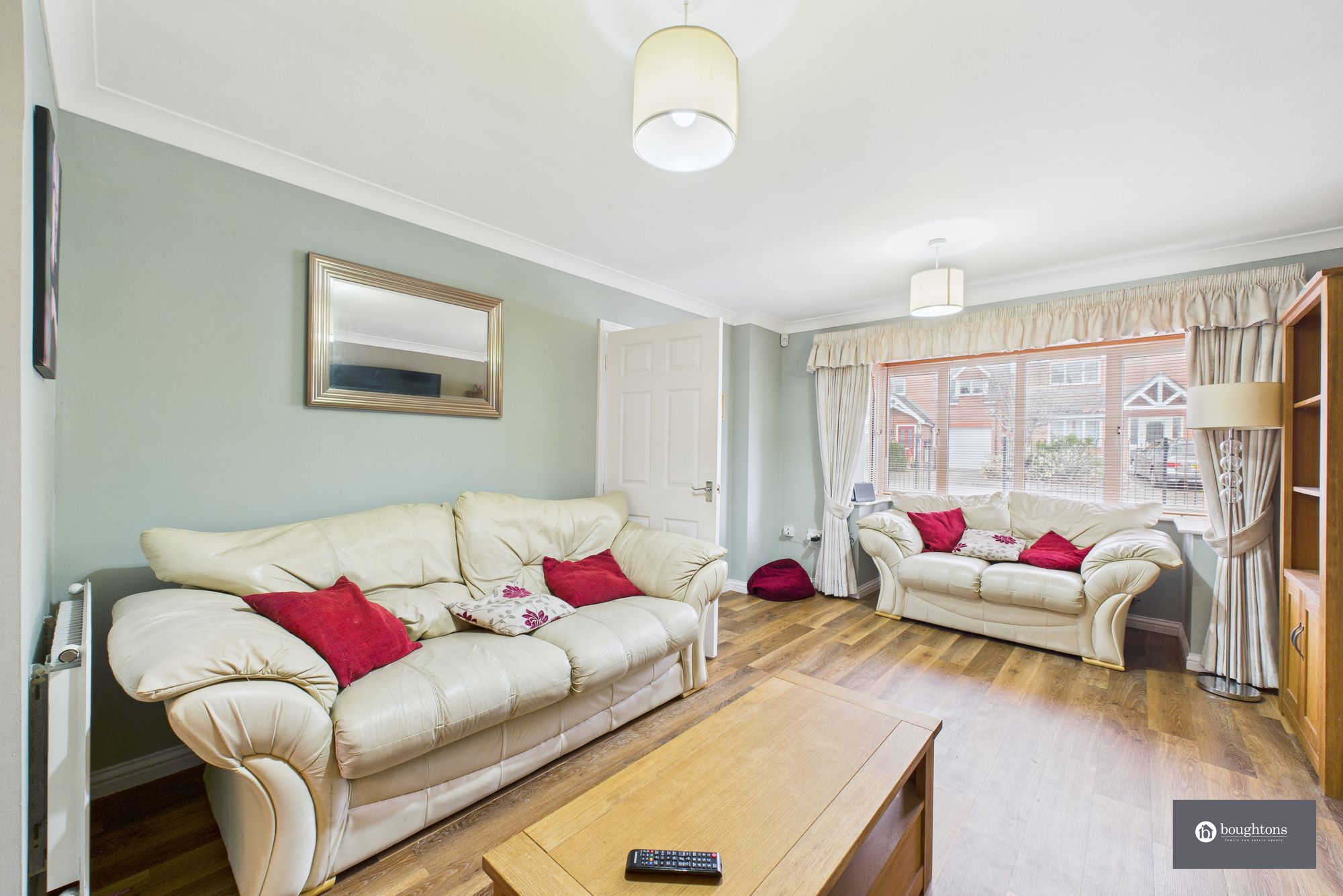 6 bed detached house for sale in Aris Way, Buckingham, MK18  - Property Image 10