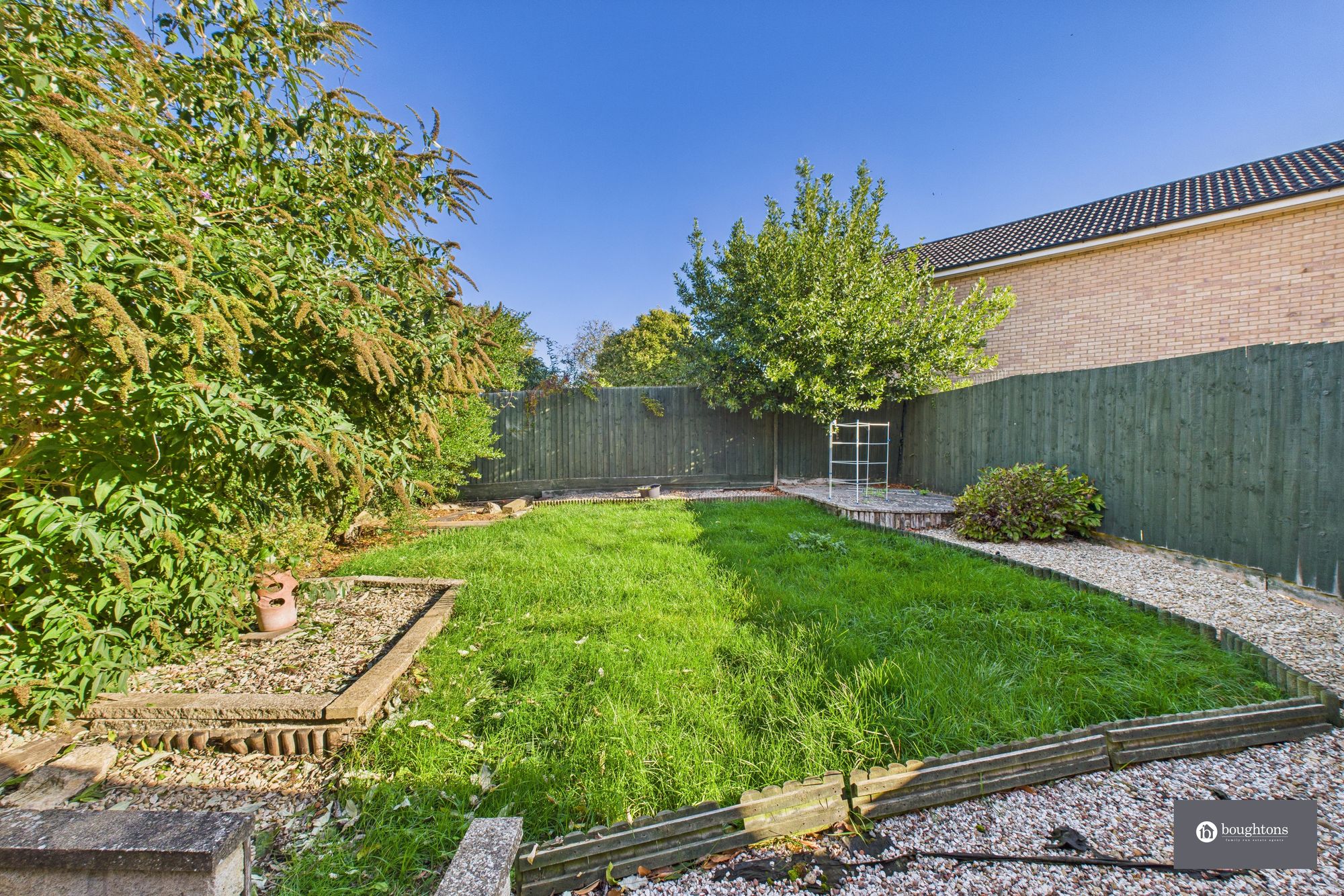 4 bed semi-detached house for sale in Bannerman Drive, Brackley 23