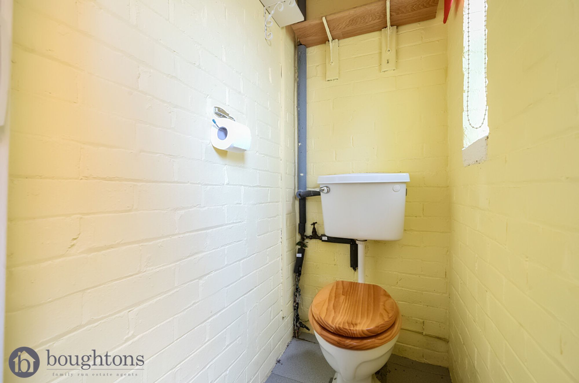 3 bed house for sale in Beaumont Crescent, Brackley  - Property Image 9