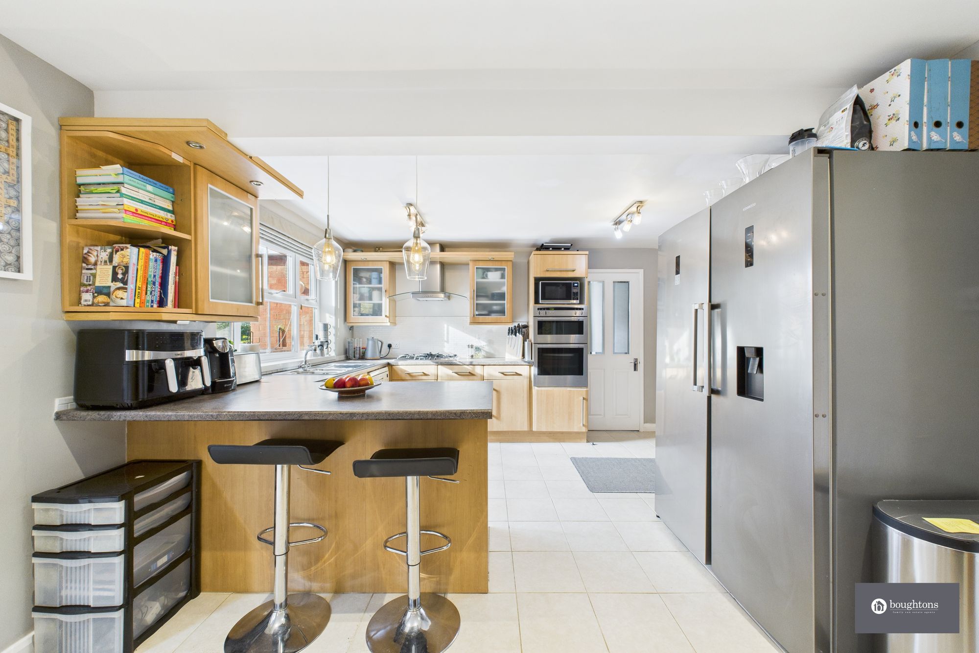 5 bed detached house for sale in Stuart Road, Brackley 9