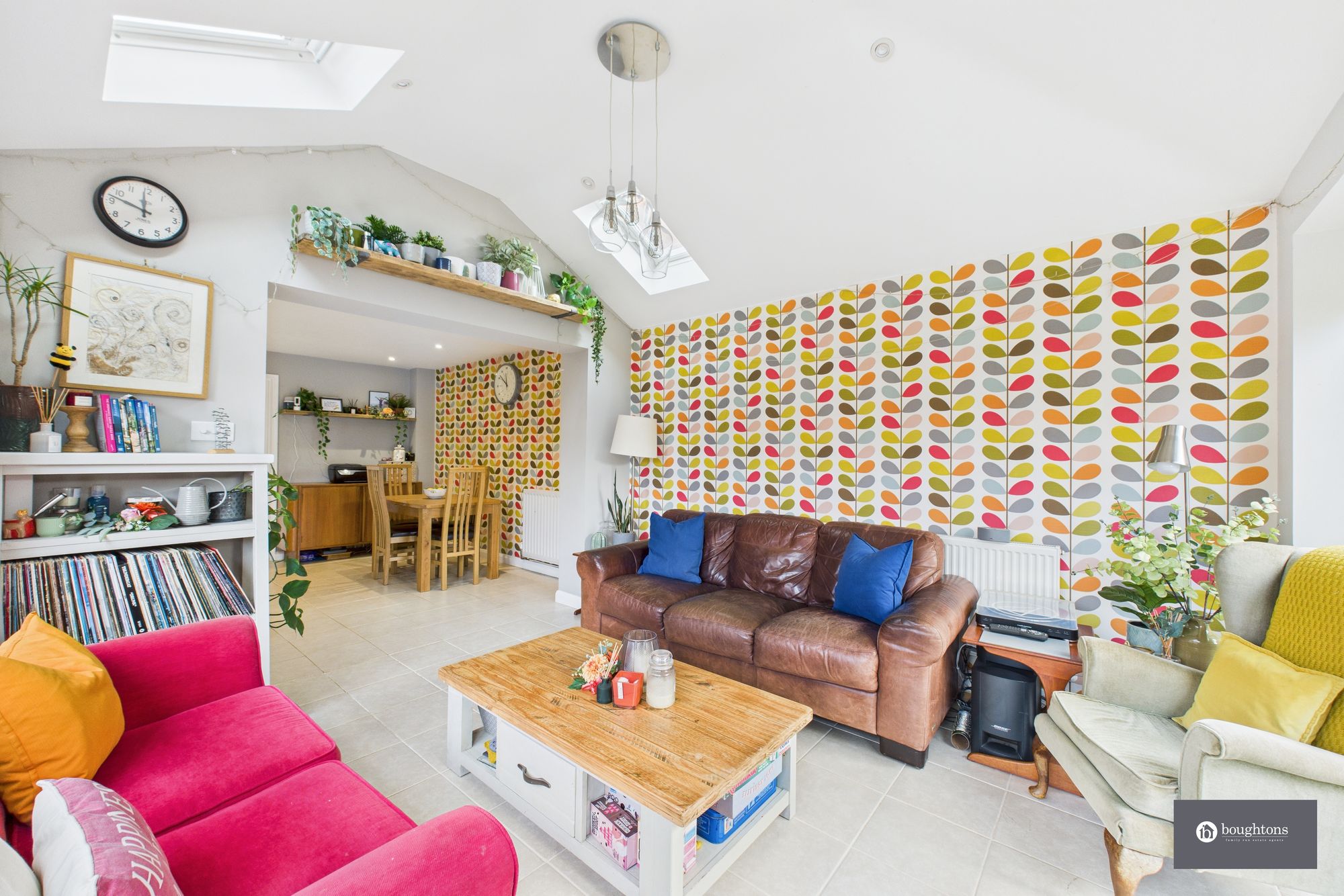 5 bed detached house for sale in Stuart Road, Brackley 2