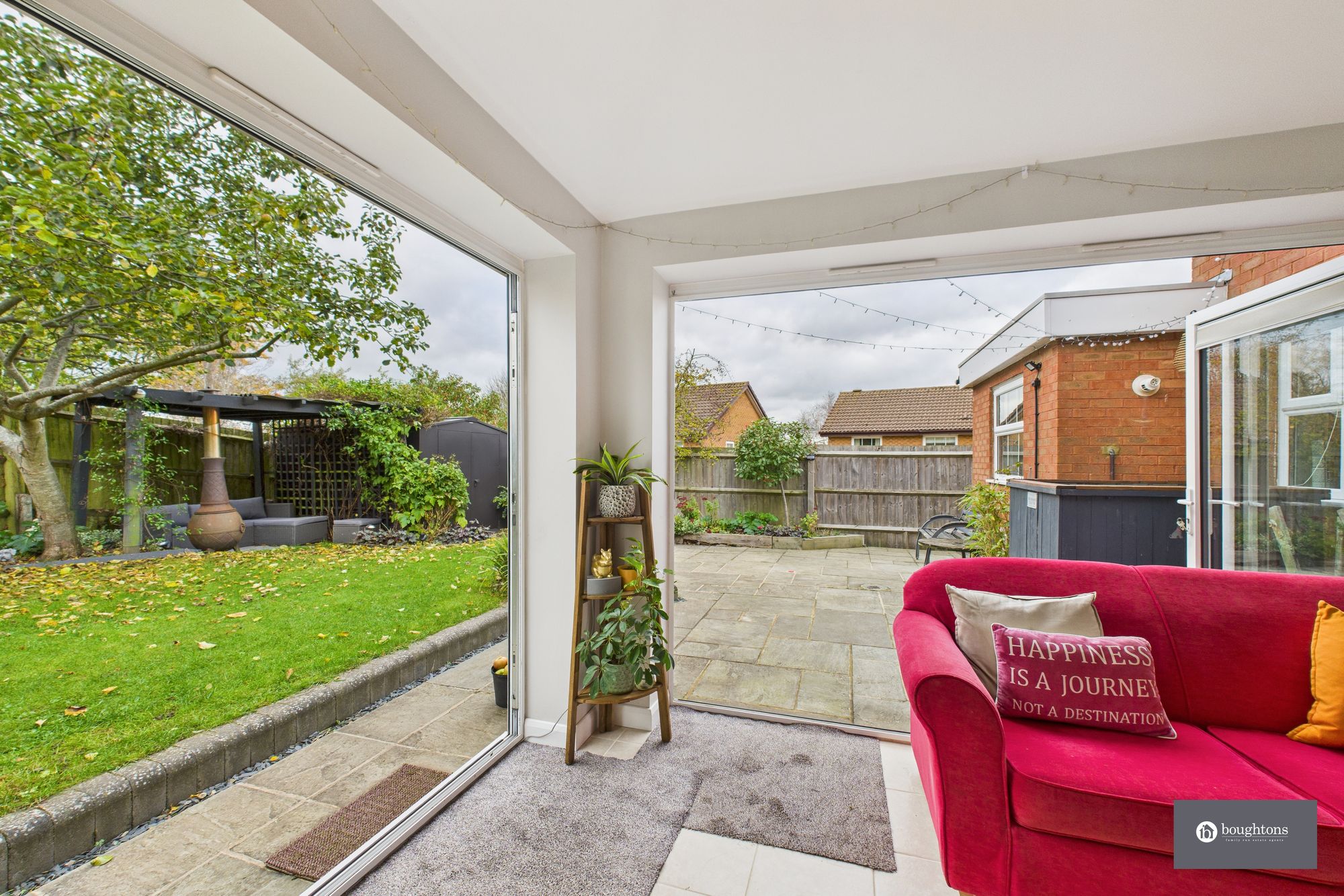 5 bed detached house for sale in Stuart Road, Brackley 14