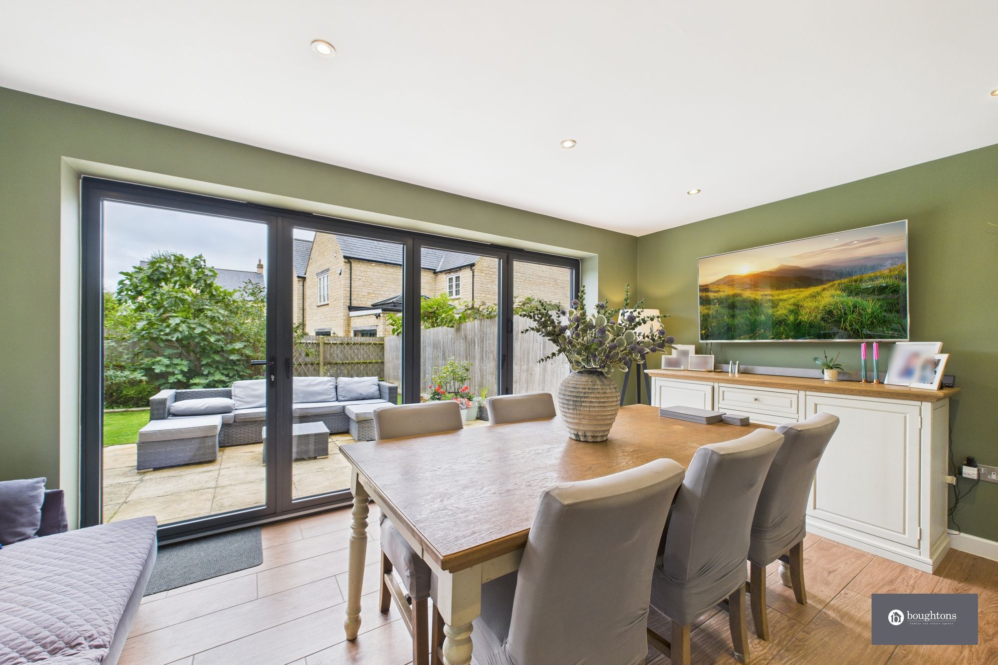 4 bed semi-detached house for sale in Sycamore Close, Brackley, NN13  - Property Image 11