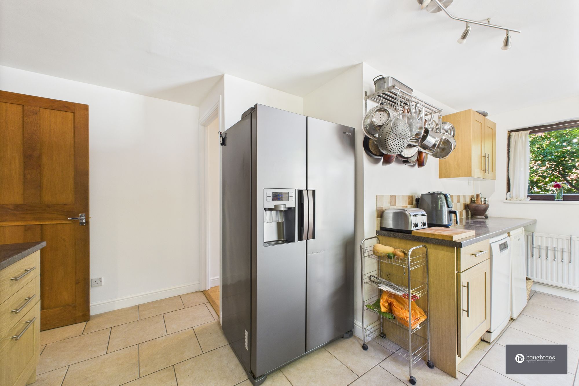 3 bed detached house for sale in Tudor Way, Brackley  - Property Image 9