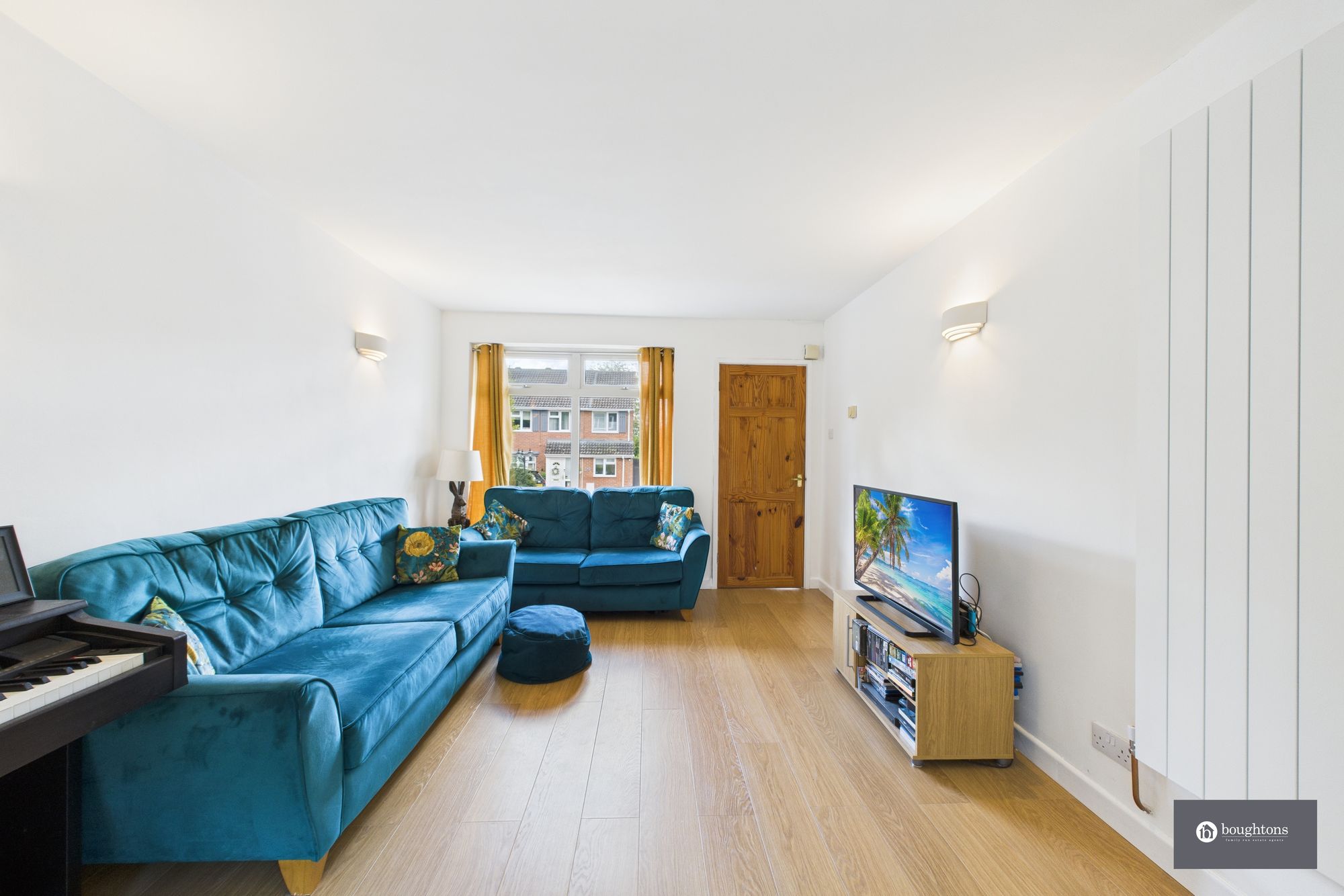 3 bed semi-detached house for sale in Champion Court, Brackley 5