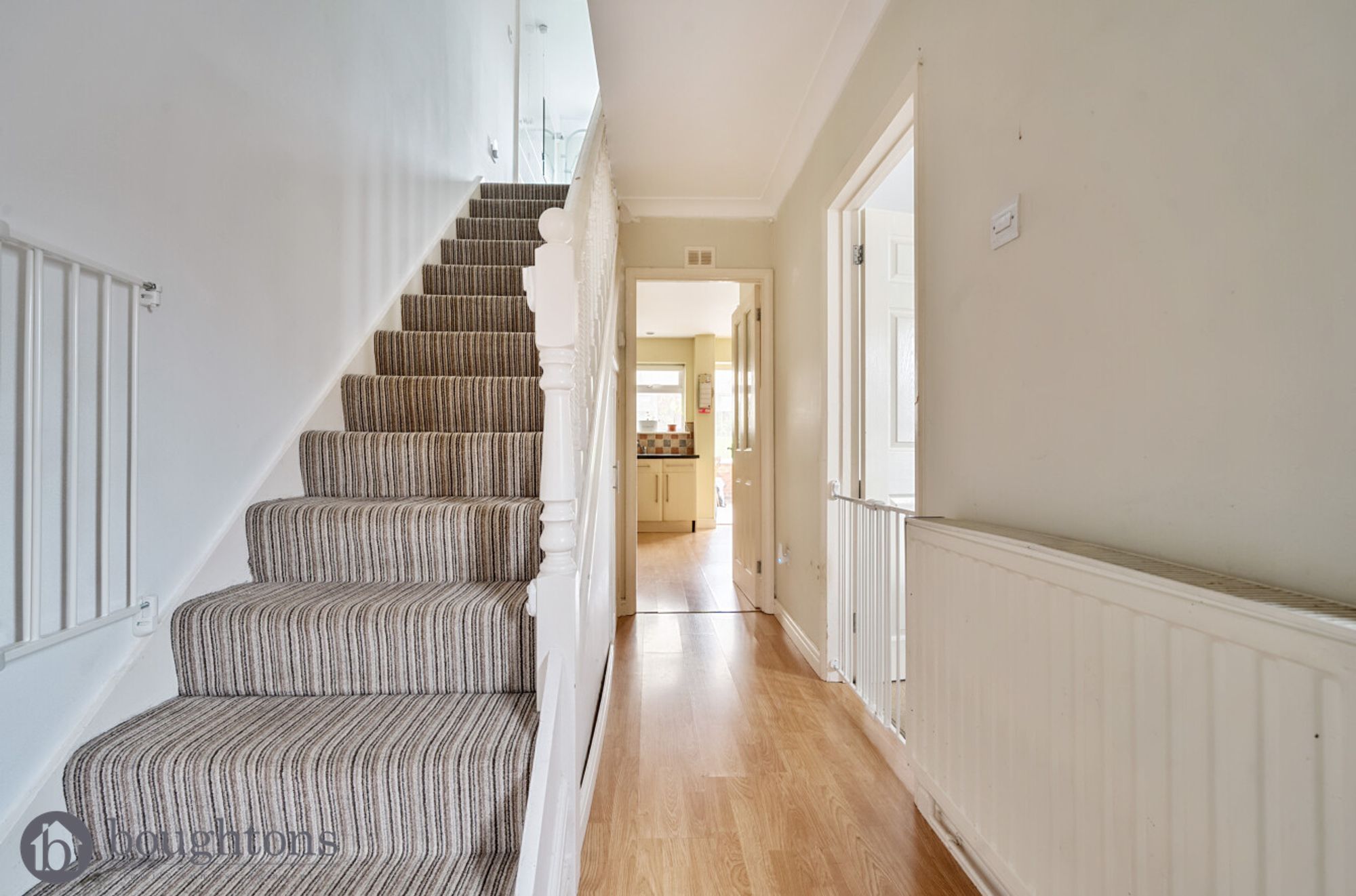 3 bed semi-detached house for sale in Allens Gate, Brackley  - Property Image 5