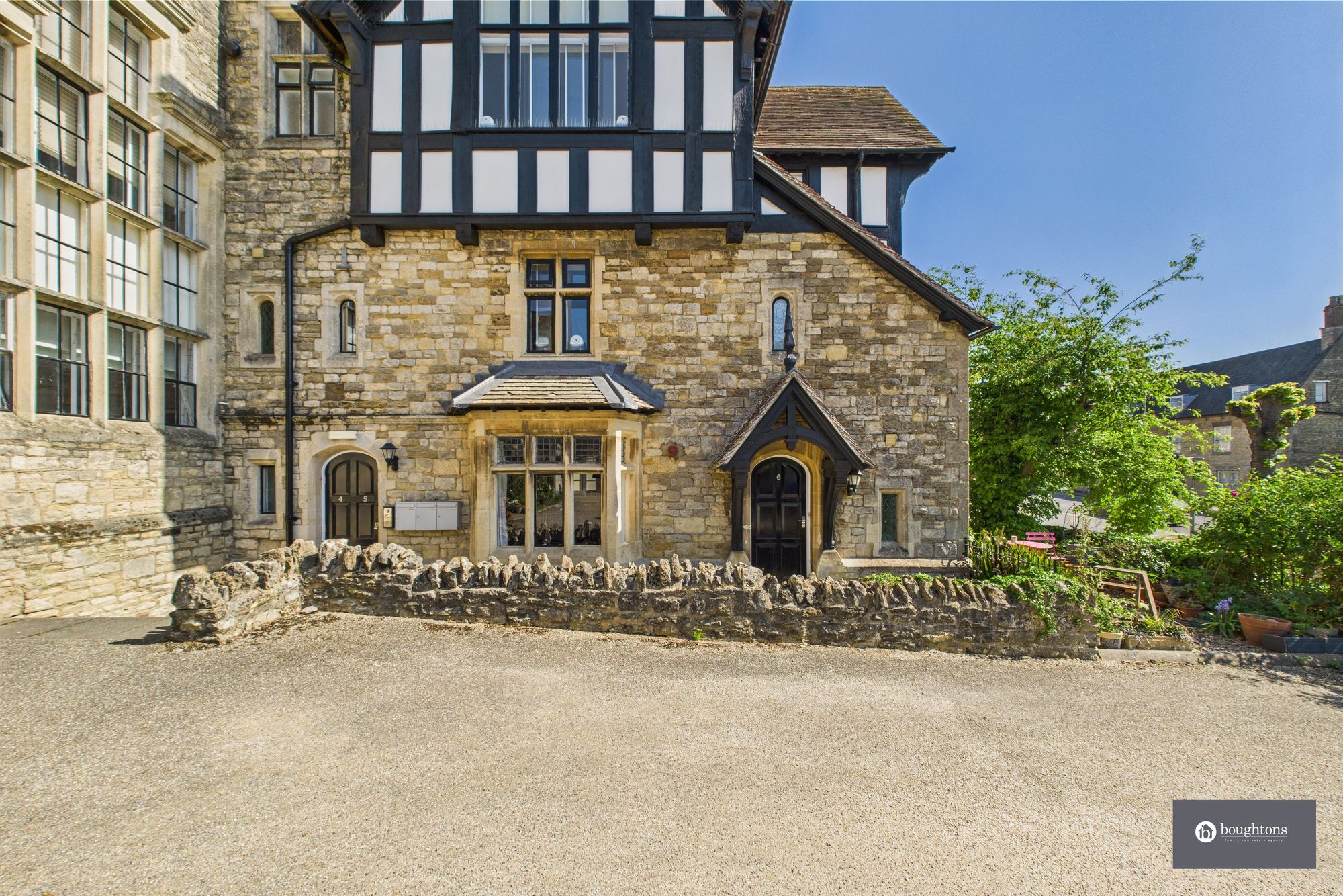 1 bed flat for sale in High Street, Brackley 12