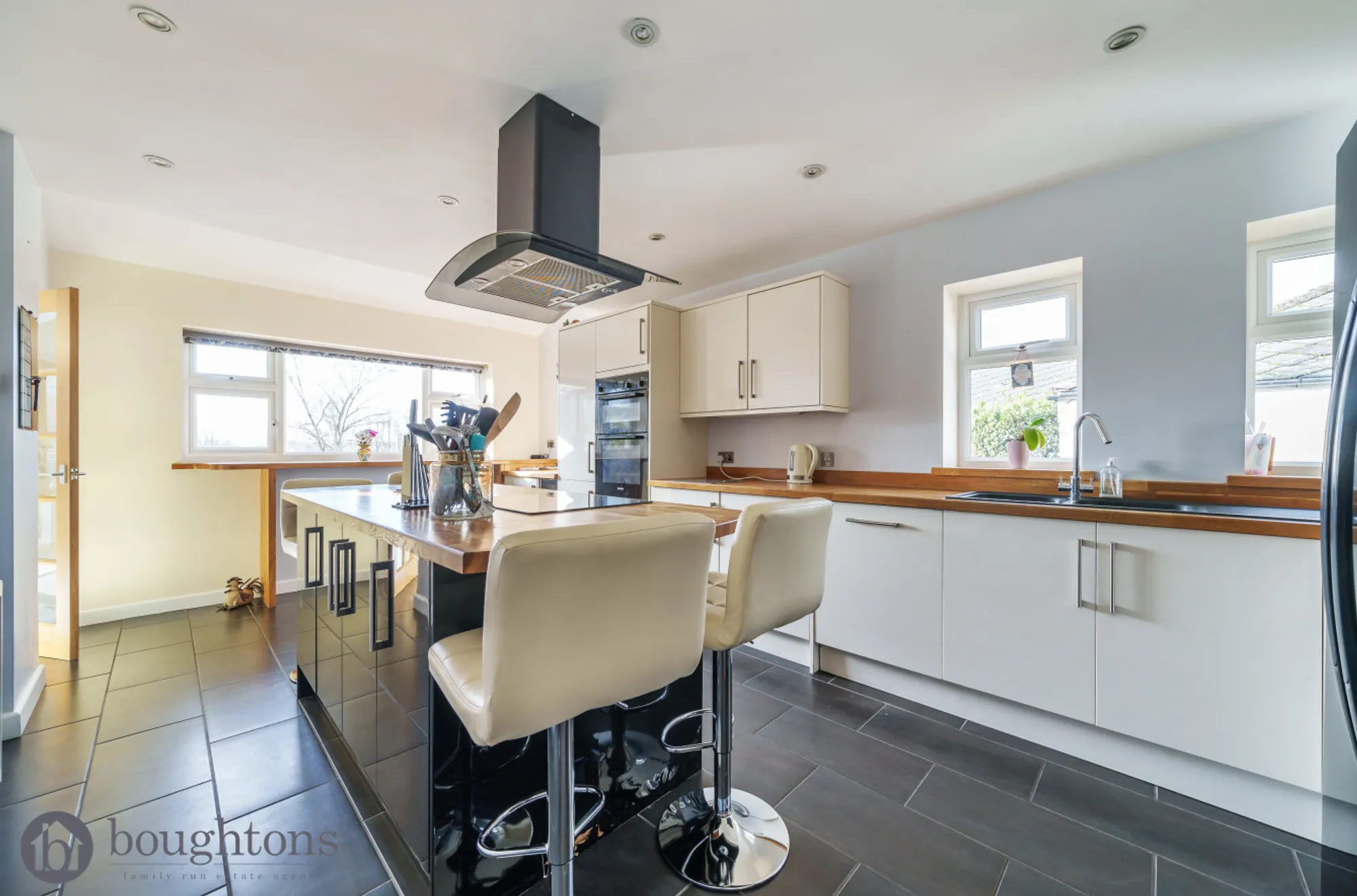 4 bed detached house for sale in Banbury Road, Brackley  - Property Image 14
