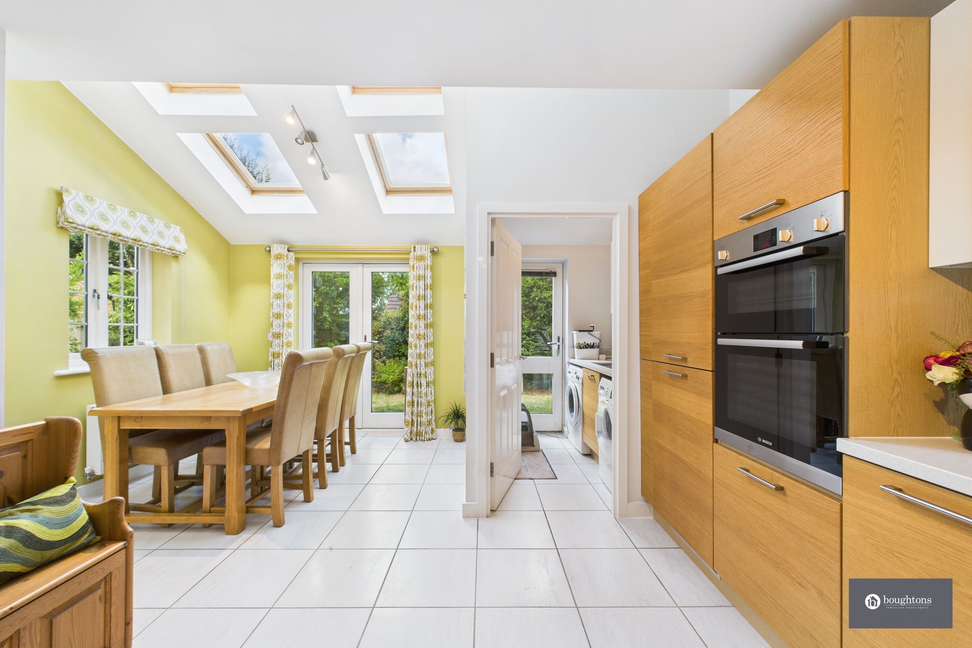 4 bed detached house for sale in Rochester Close, Banbury 9