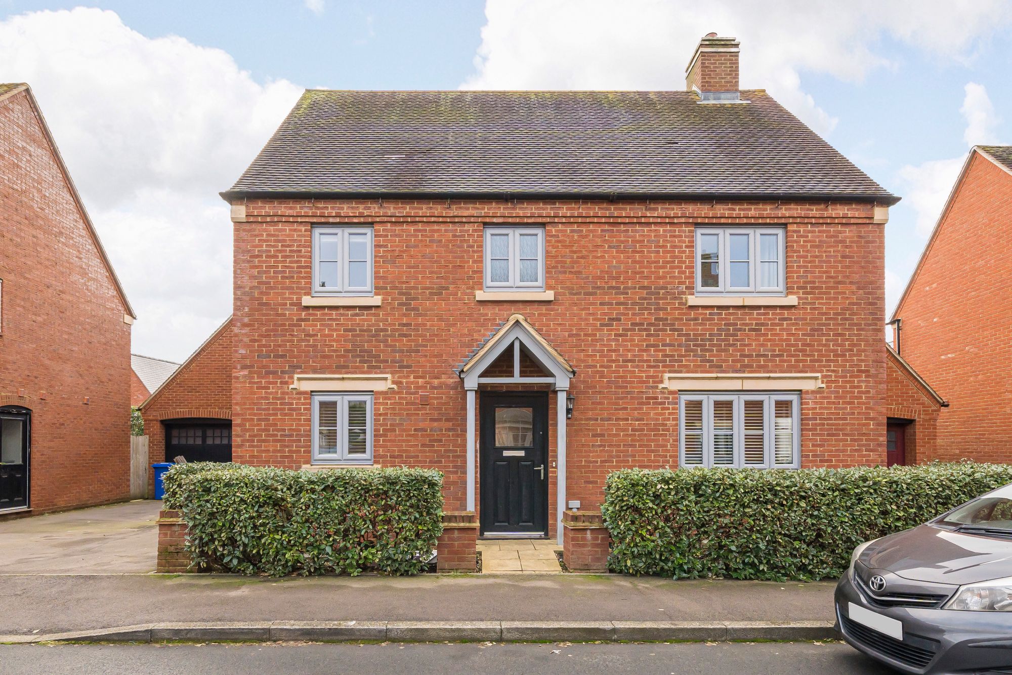 4 bed detached house for sale in Juliet Drive, Brackley  - Property Image 1