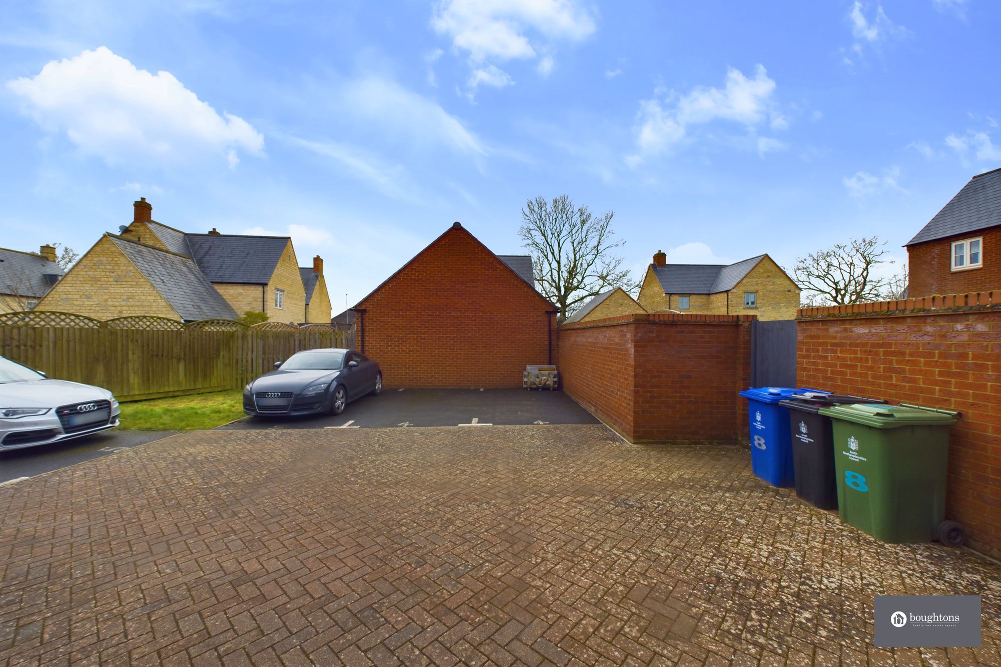 3 bed terraced house for sale in Poppyfields Way, Brackley  - Property Image 31