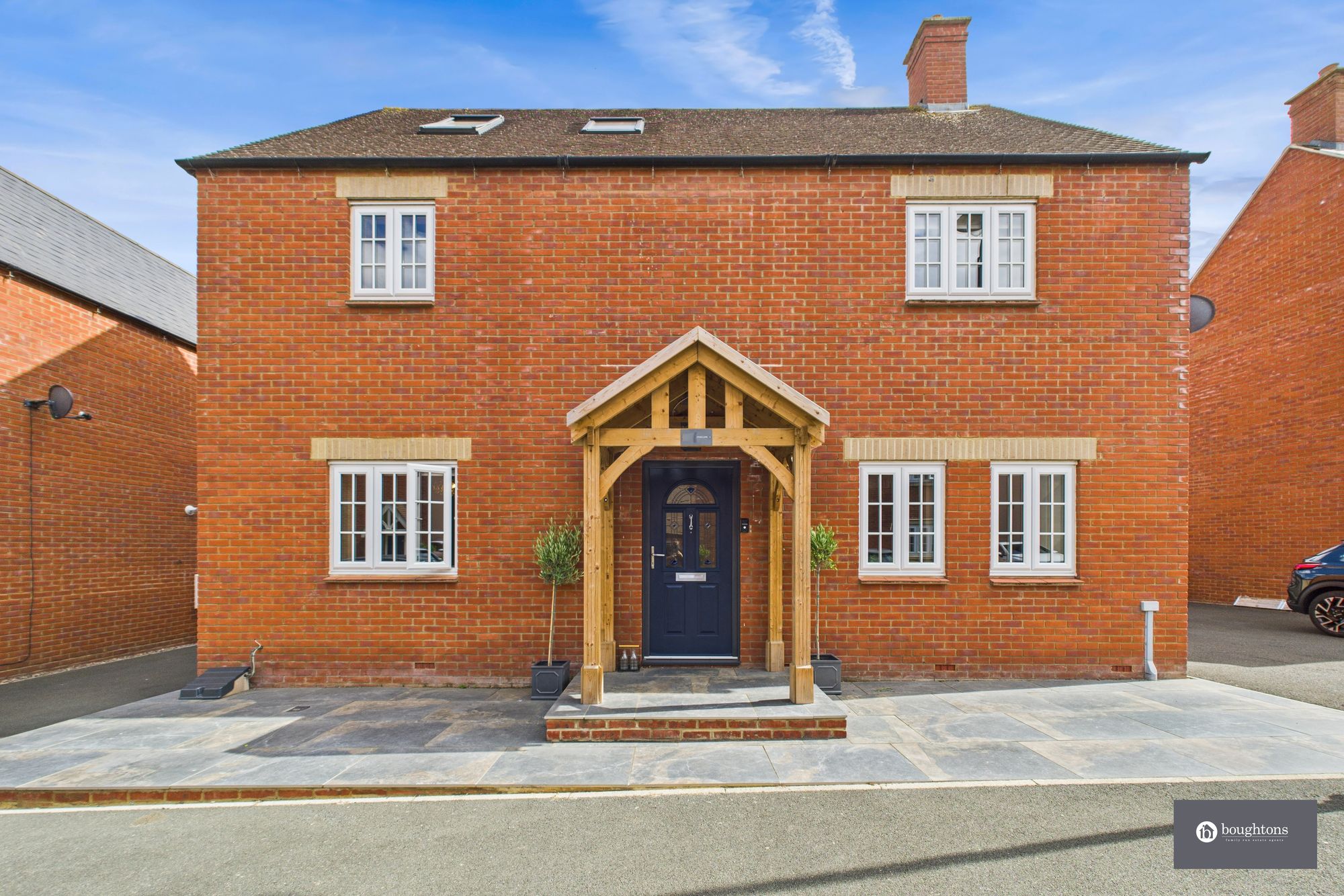 5 bed detached house for sale in Utah Lane, Brackley, NN13