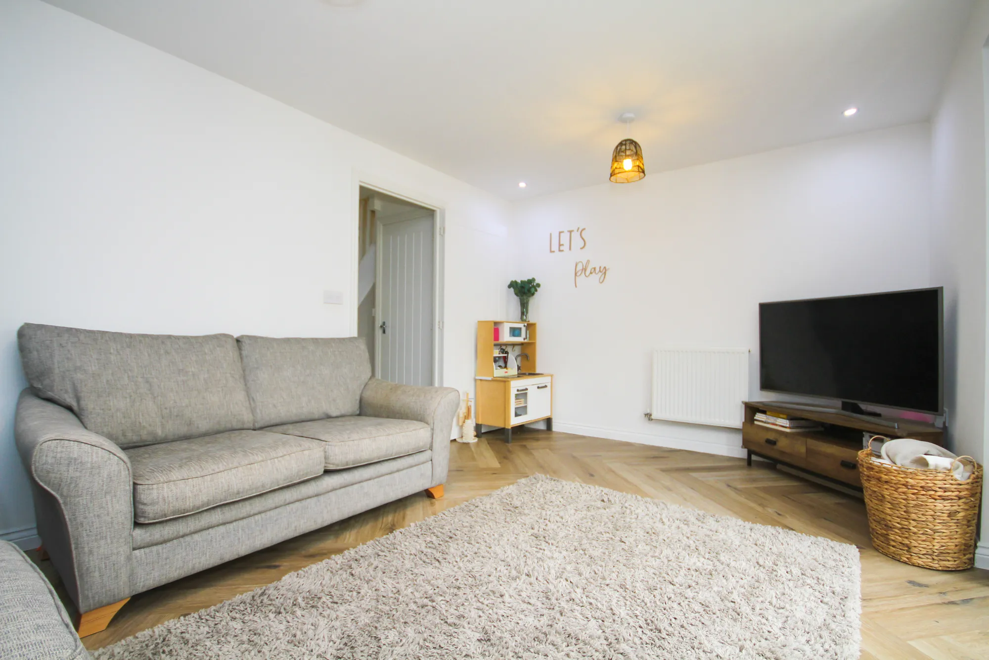 3 bed semi-detached house for sale in Poppyfields Way, Brackley  - Property Image 10