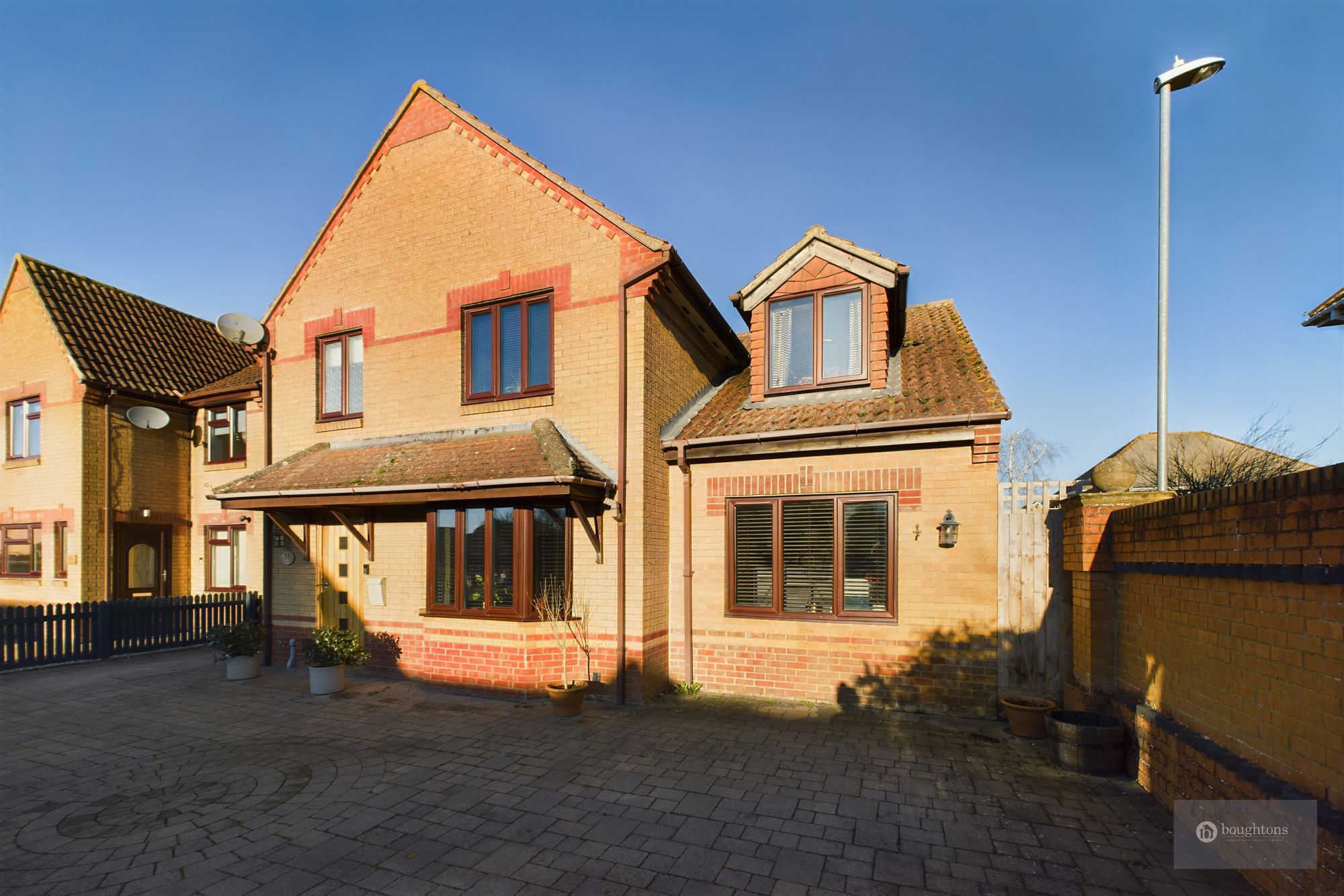 5 bed detached house for sale in Beech Drive, Brackley  - Property Image 7