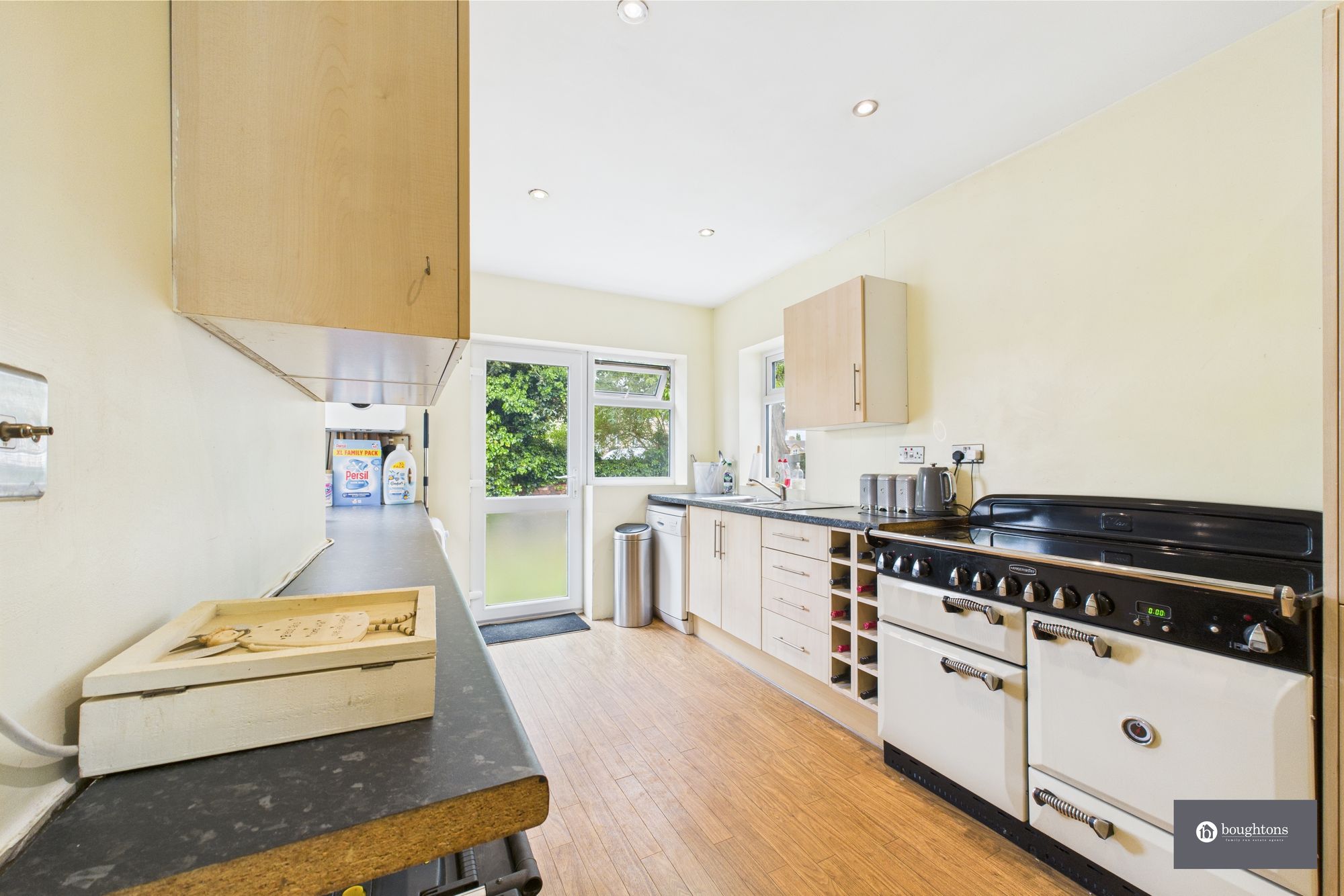4 bed detached bungalow for sale in New Road, Brackley 3