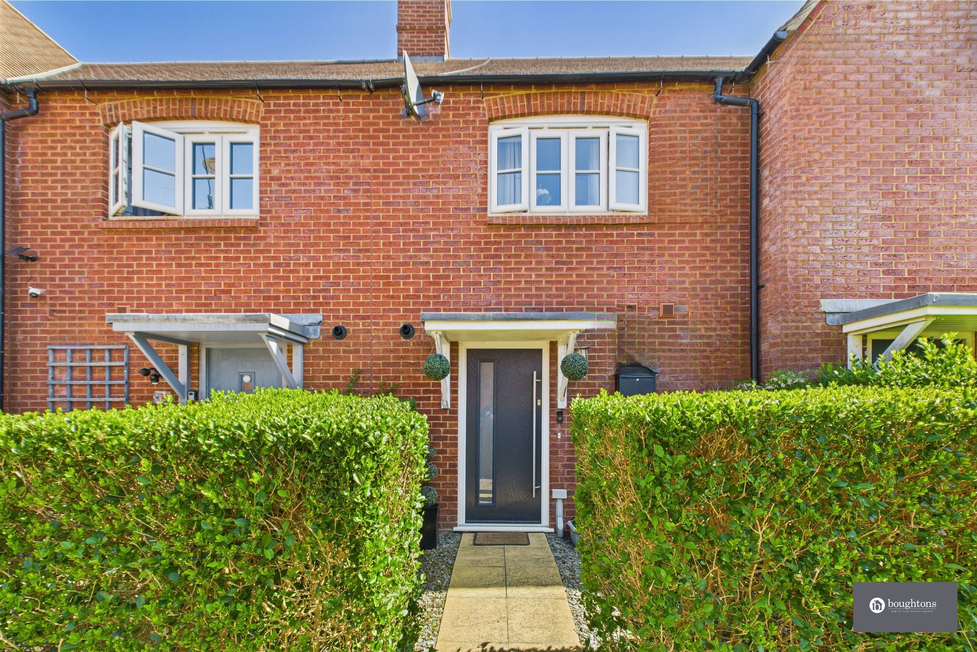 2 bed terraced house for sale in Andromeda Way, Brackley - Property Image 1