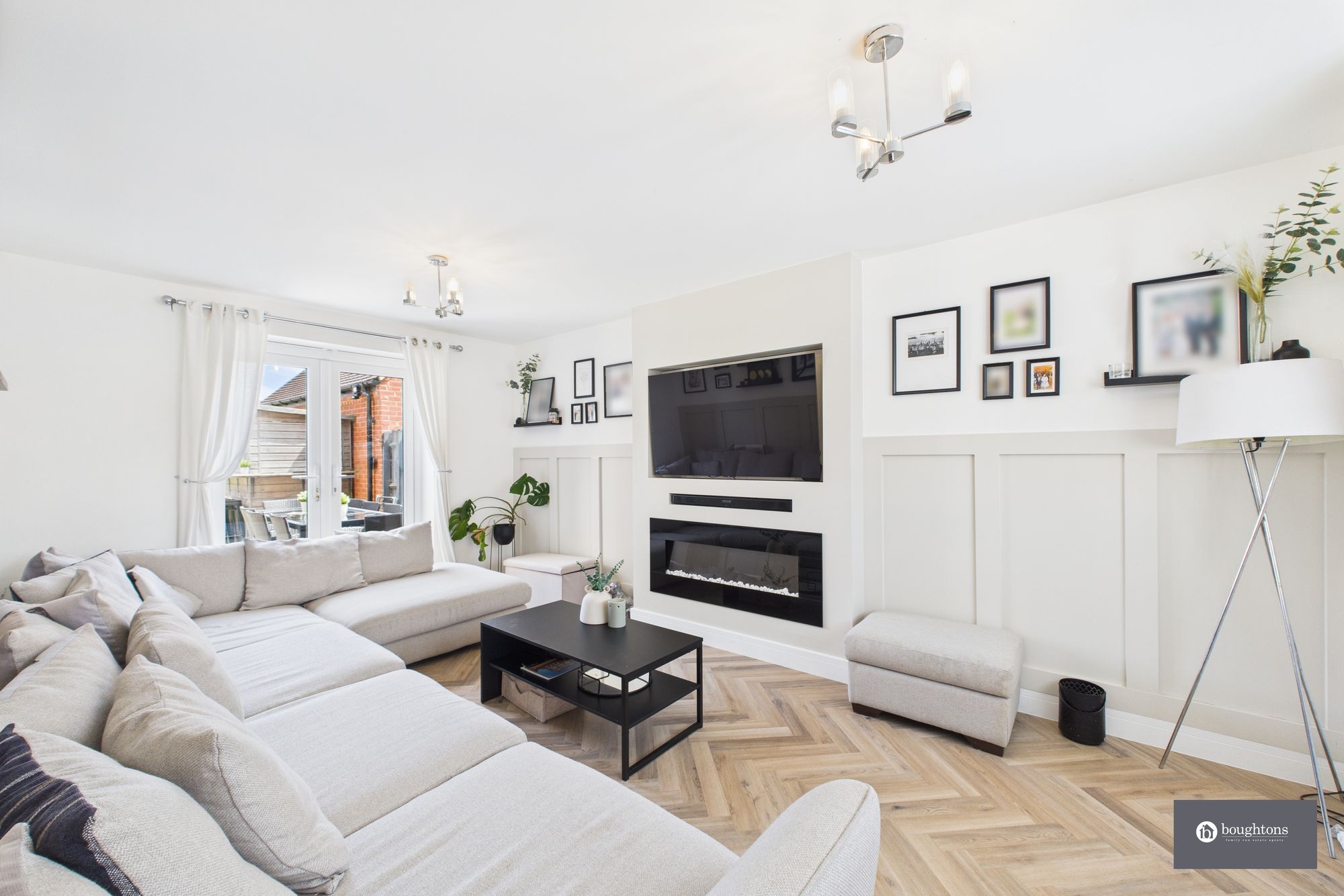 4 bed semi-detached house for sale in Calypso Lane, Brackley  - Property Image 3