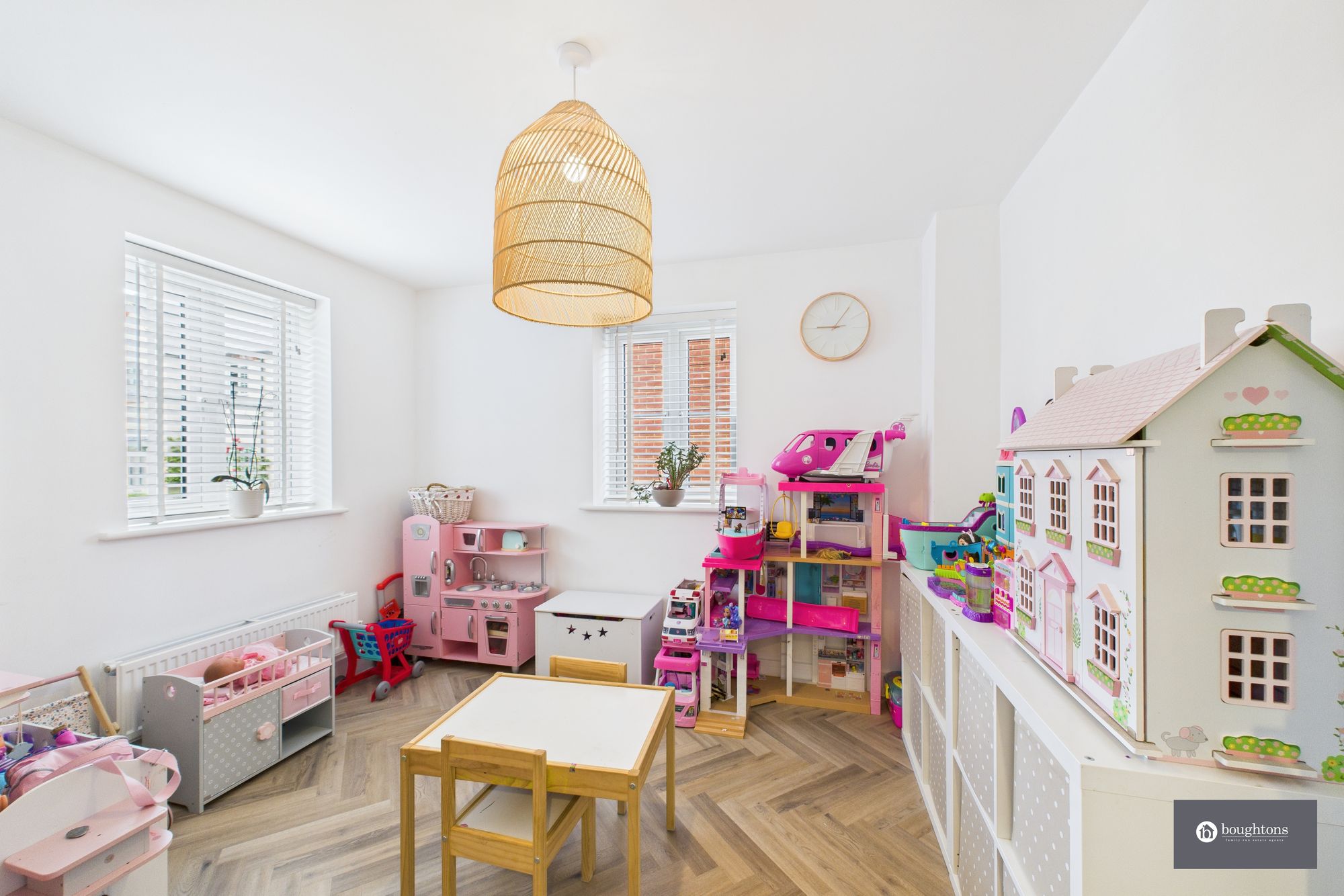 4 bed semi-detached house for sale in Calypso Lane, Brackley  - Property Image 5