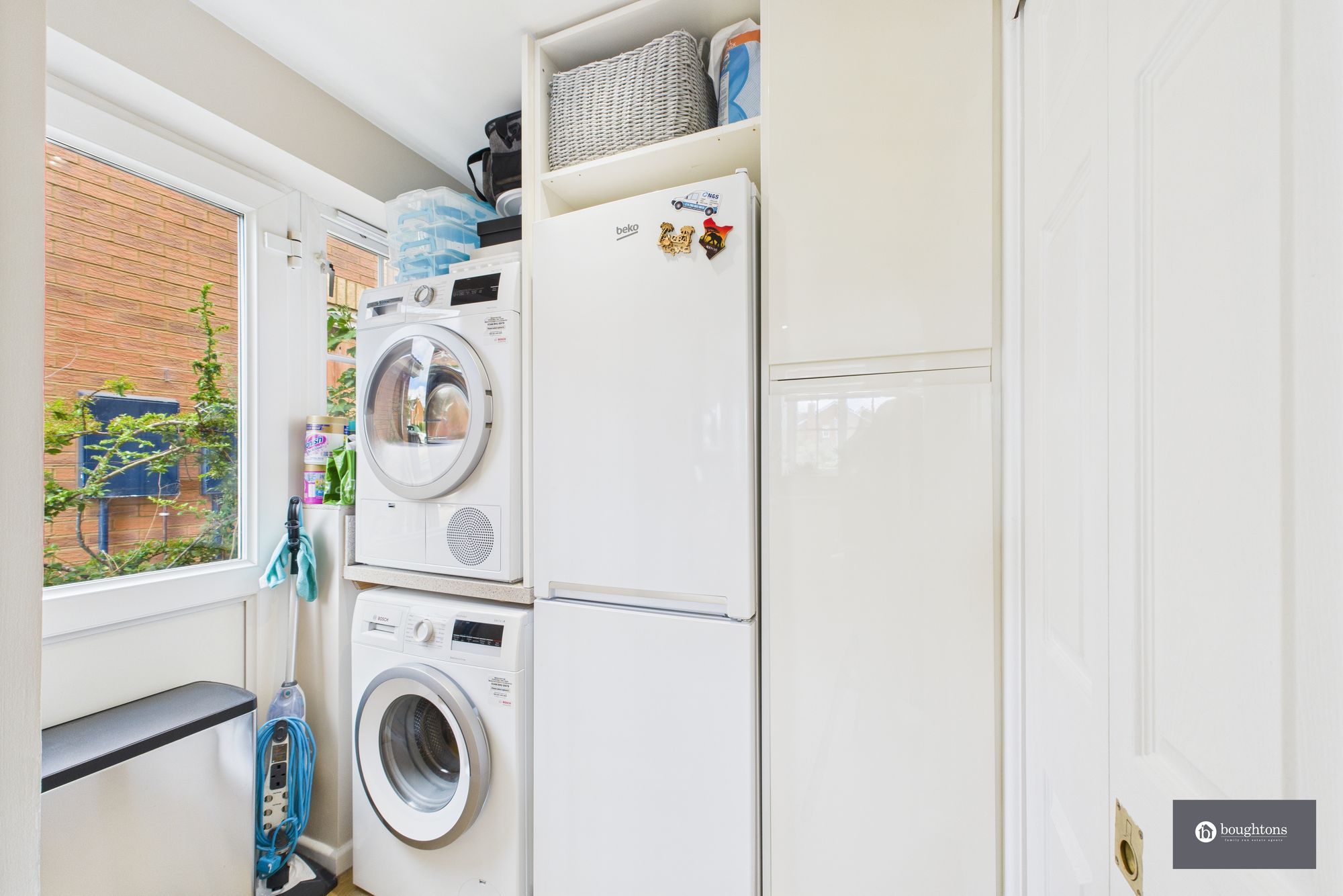 4 bed detached house for sale in Brewin Close, Brackley 14