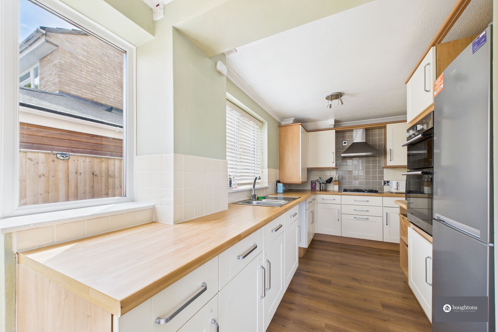 3 bed semi-detached house for sale in Faugere Close, Brackley, NN13  - Property Image 12