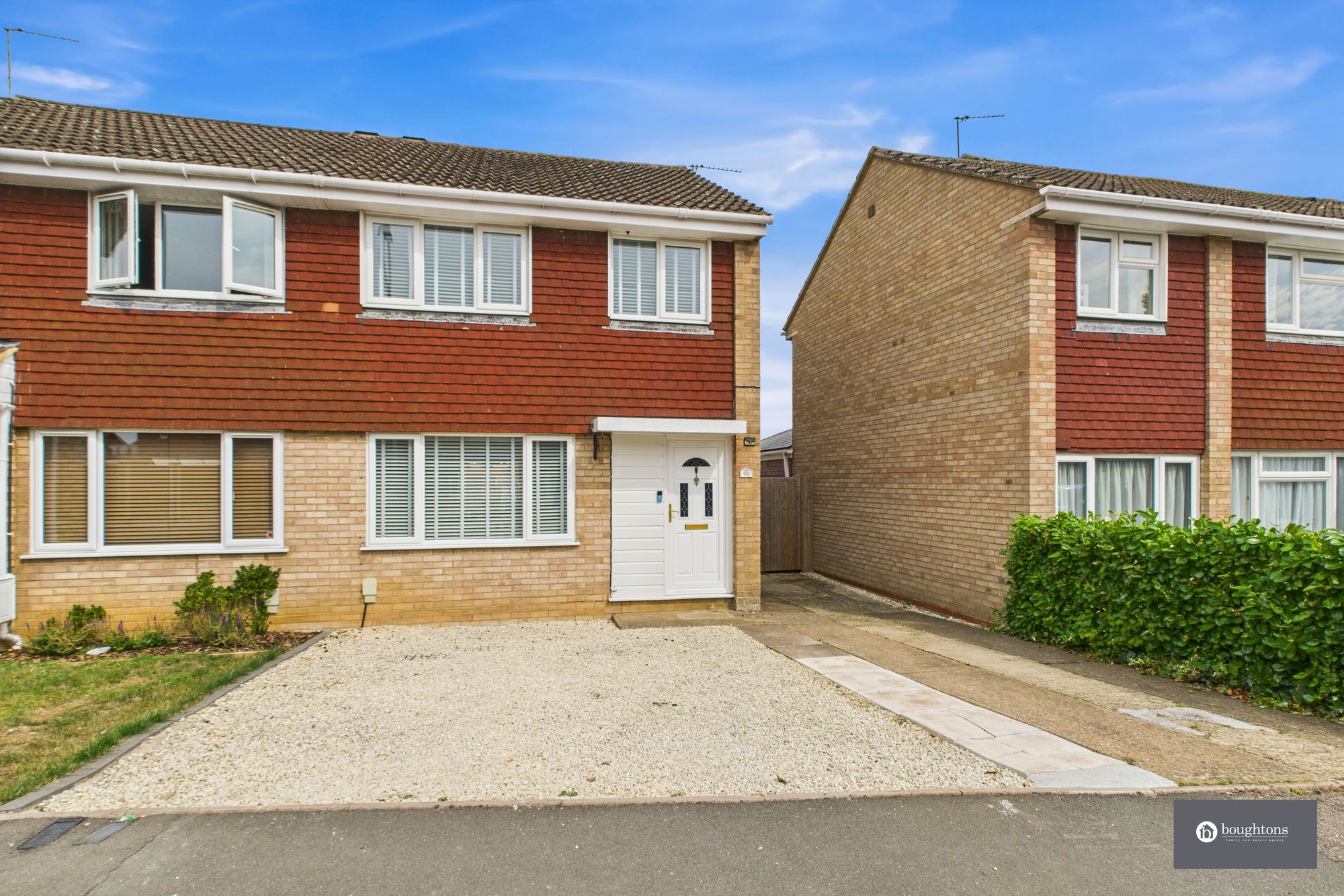 3 bed semi-detached house for sale in Faugere Close, Brackley, NN13  - Property Image 35