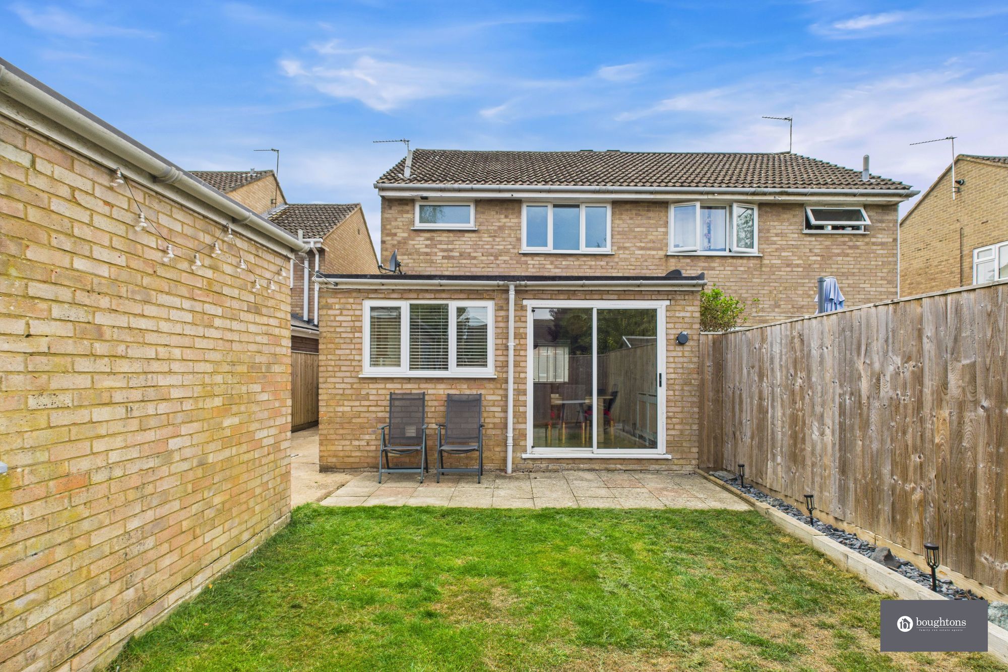 3 bed semi-detached house for sale in Faugere Close, Brackley, NN13  - Property Image 29