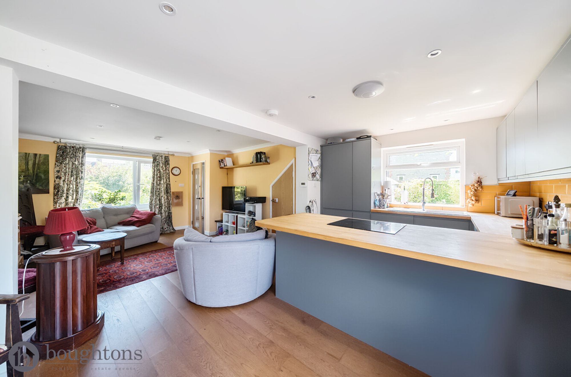 3 bed end of terrace house for sale in The Green, Brackley  - Property Image 6