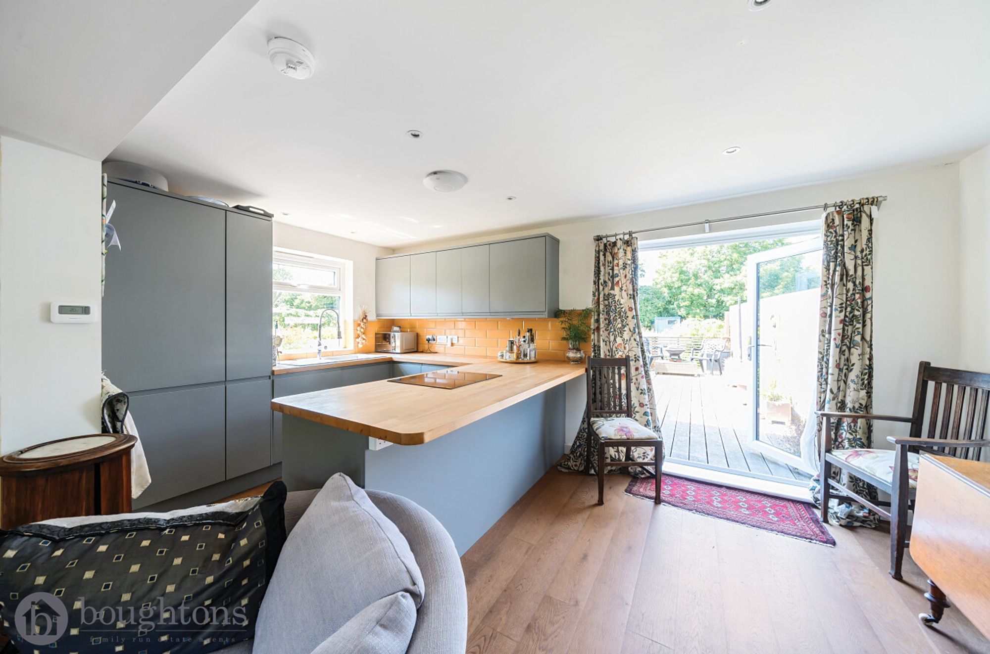 3 bed end of terrace house for sale in The Green, Brackley  - Property Image 7