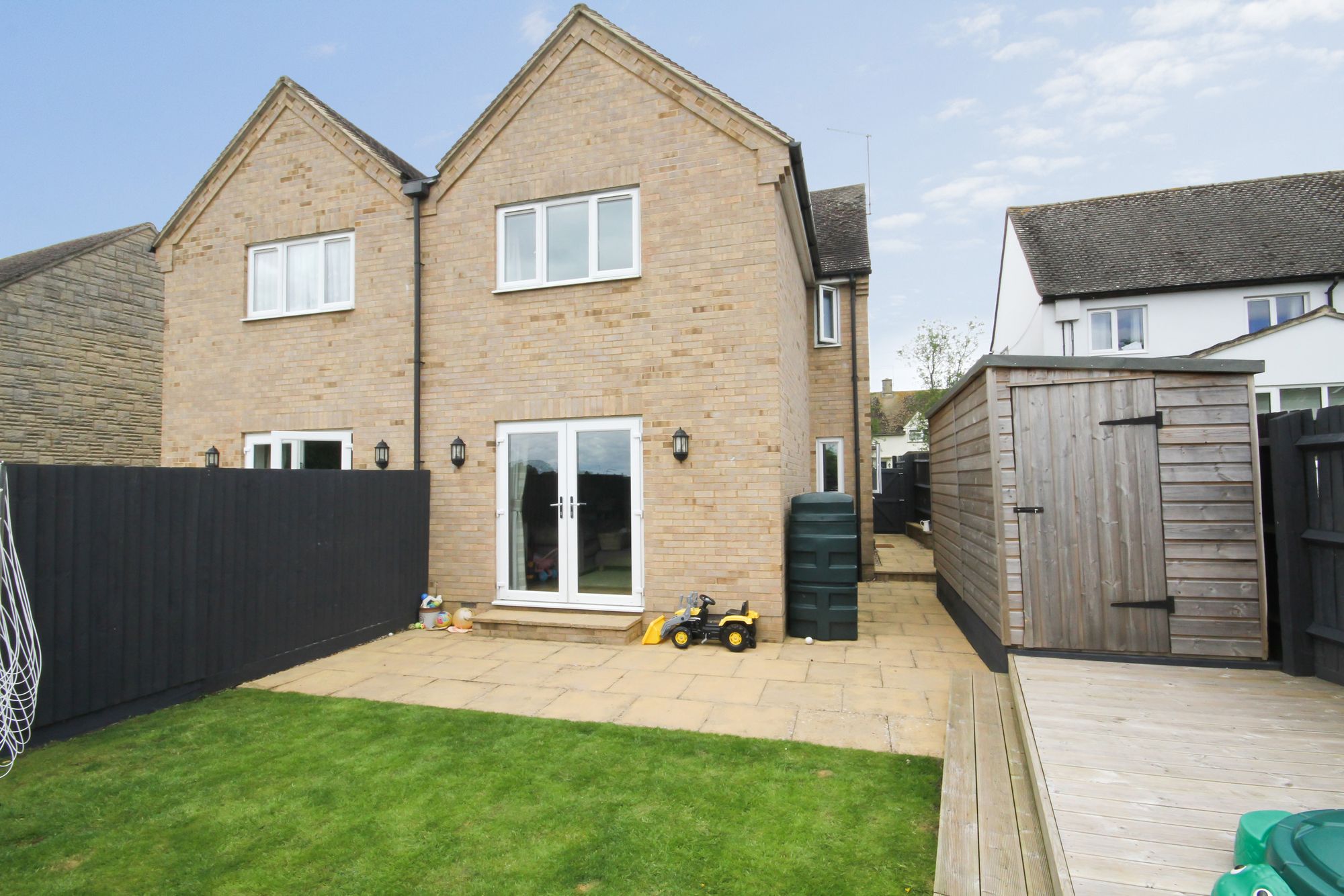 3 bed house for sale in Westhorp, Banbury  - Property Image 19