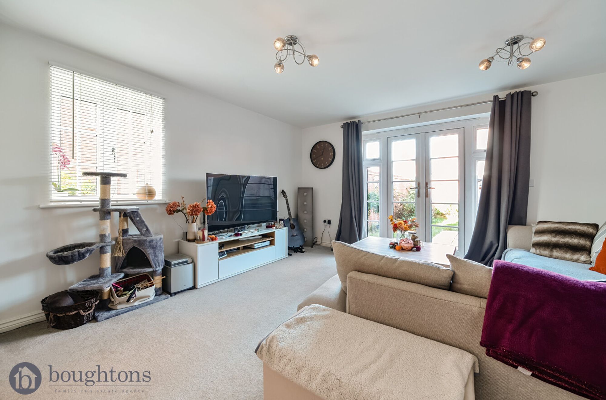 3 bed end of terrace house for sale in Orion Drive, Brackley  - Property Image 8