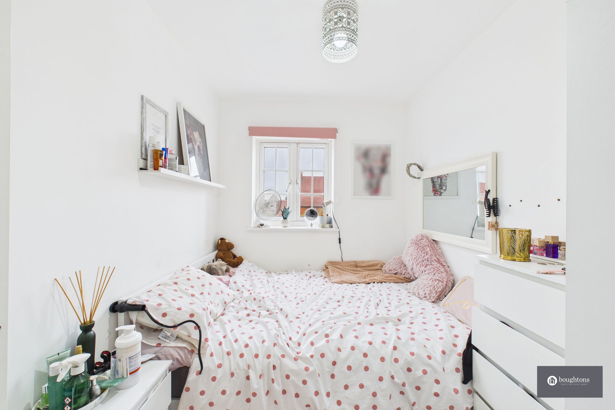 4 bed mid-terraced house for sale in Foxhills Way, Brackley 14