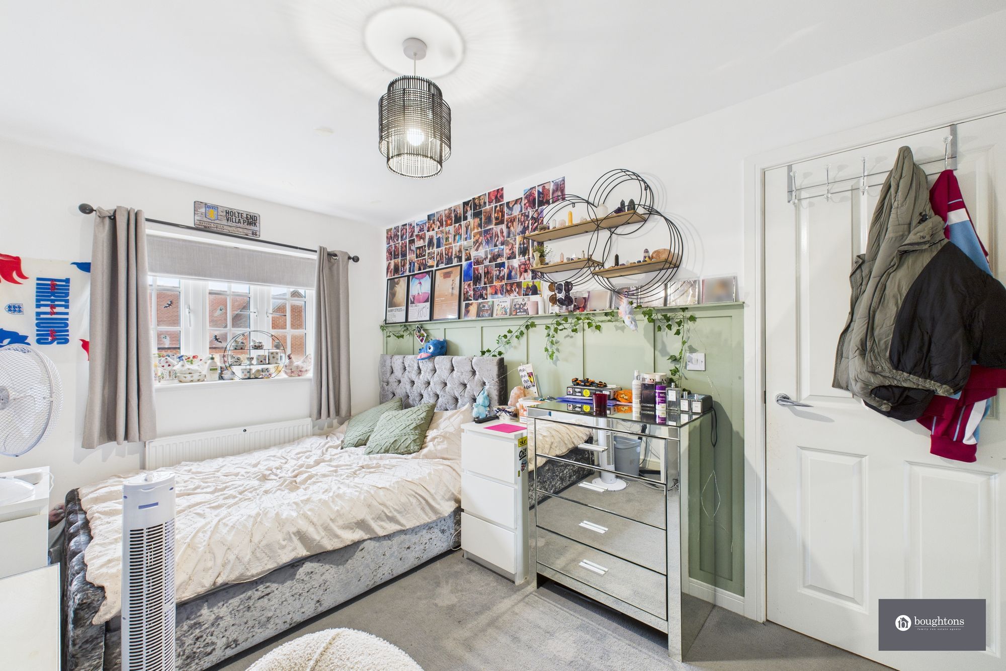 4 bed mid-terraced house for sale in Foxhills Way, Brackley 15