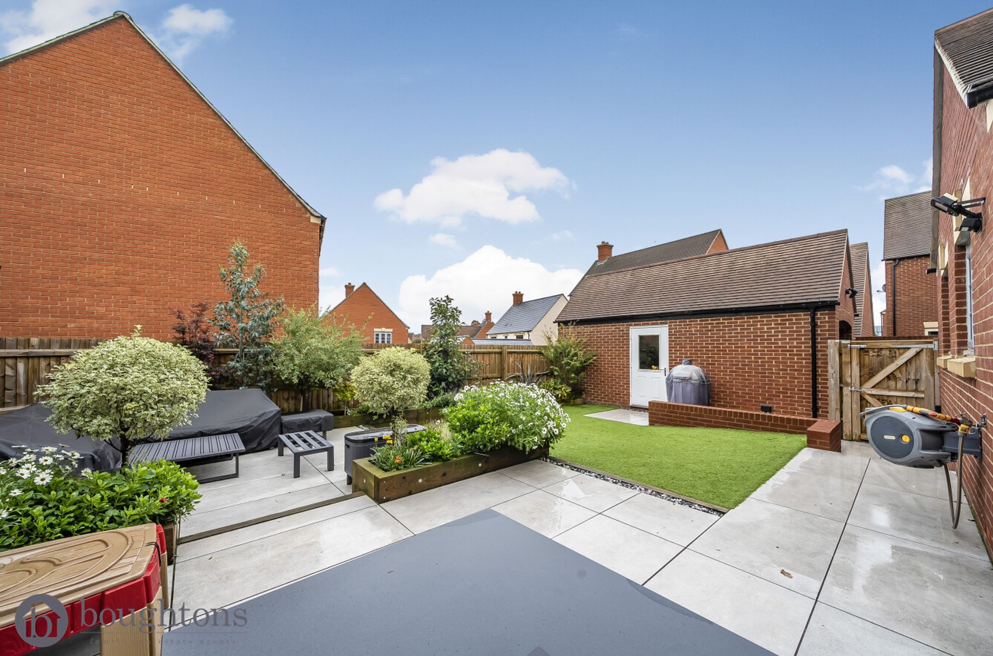 4 bed detached house for sale in Ganymede Lane, Brackley  - Property Image 2