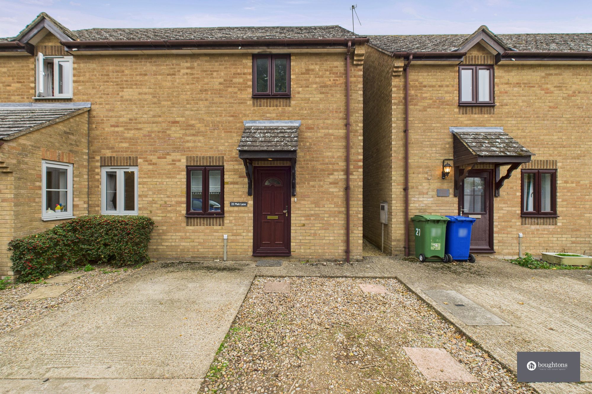2 bed semi-detached house for sale in Malt Lane, Brackley, NN13