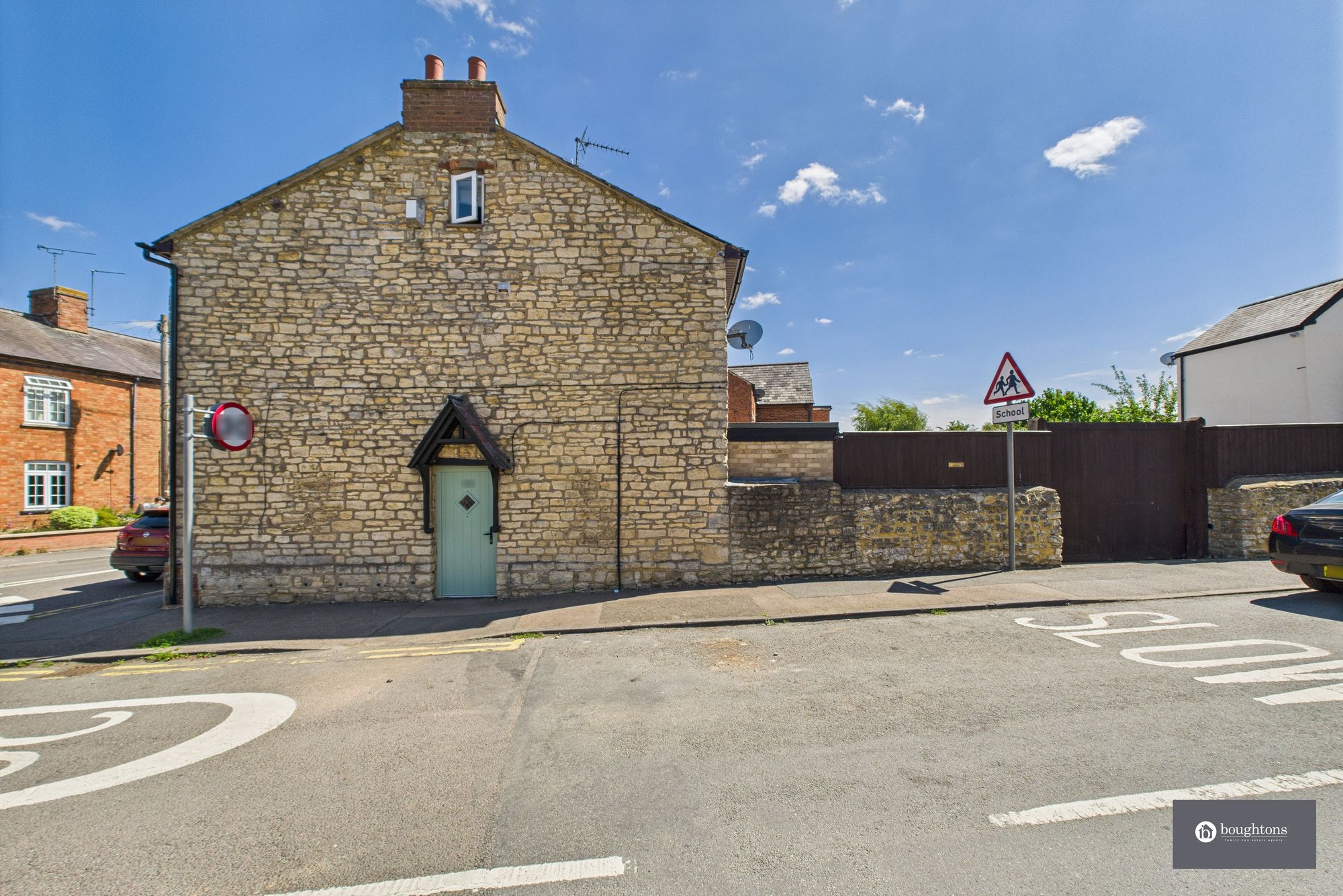 2 bed semi-detached house for sale in Manor Road, Brackley 27