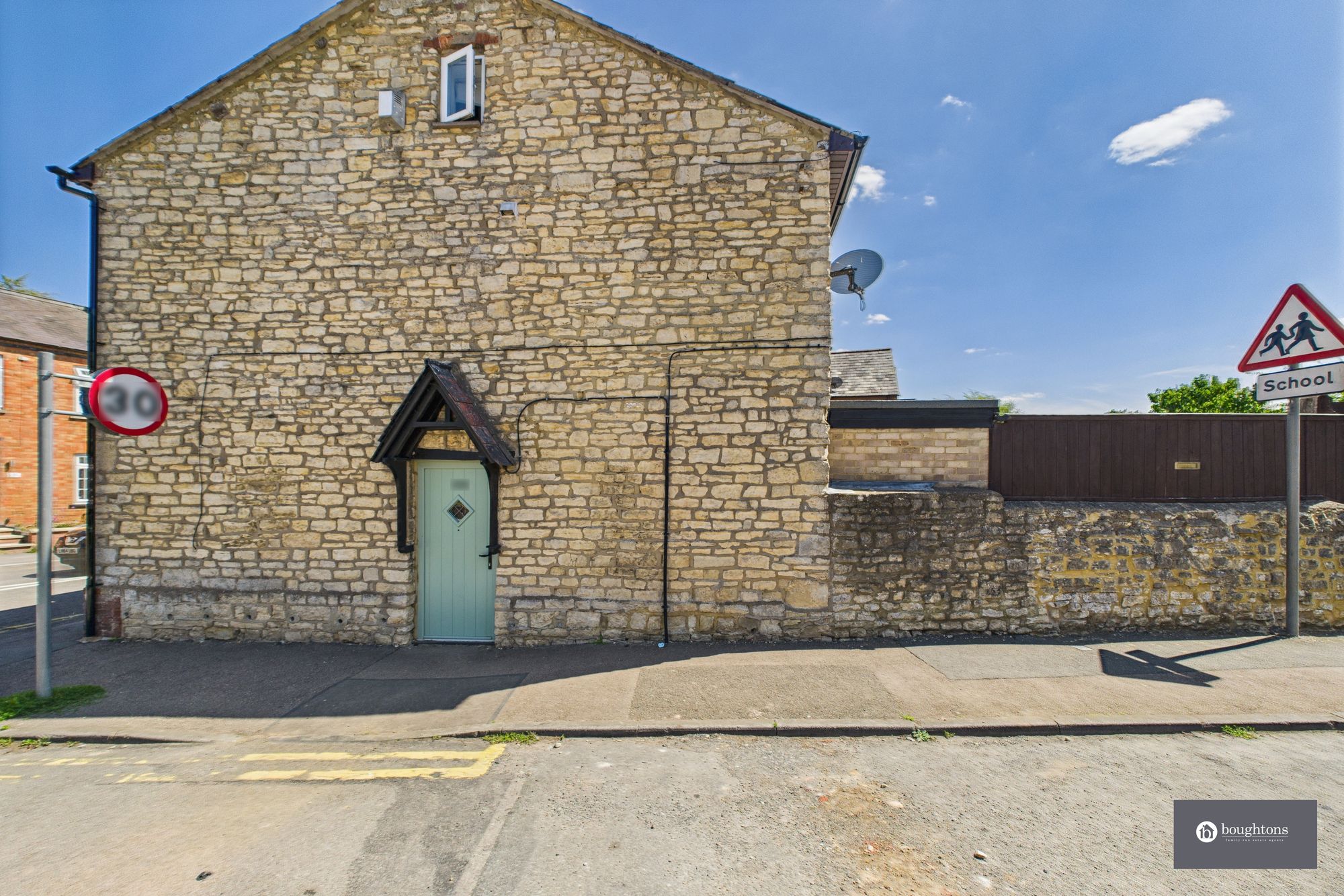 2 bed semi-detached house for sale in Manor Road, Brackley 26