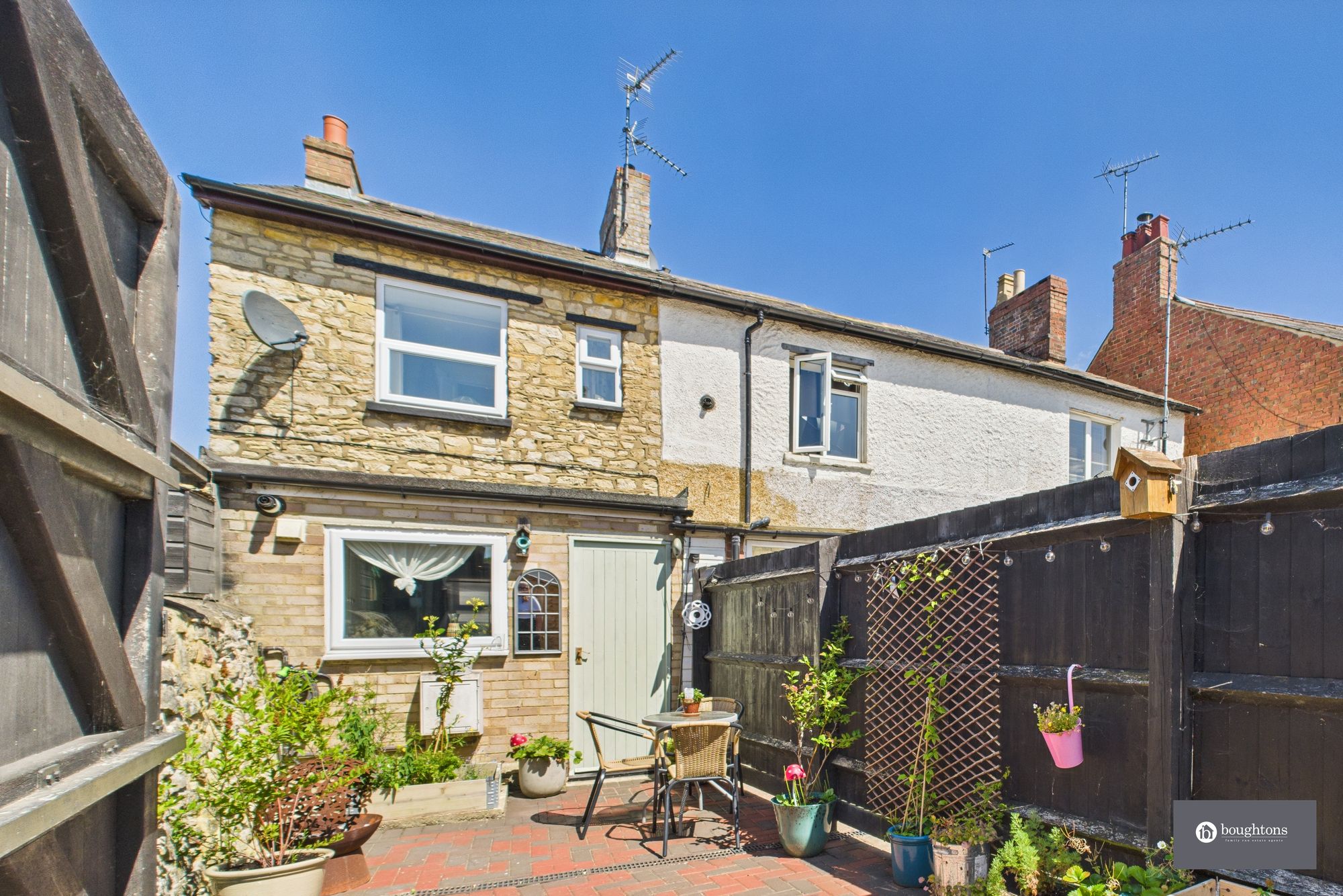 2 bed semi-detached house for sale in Manor Road, Brackley, NN13