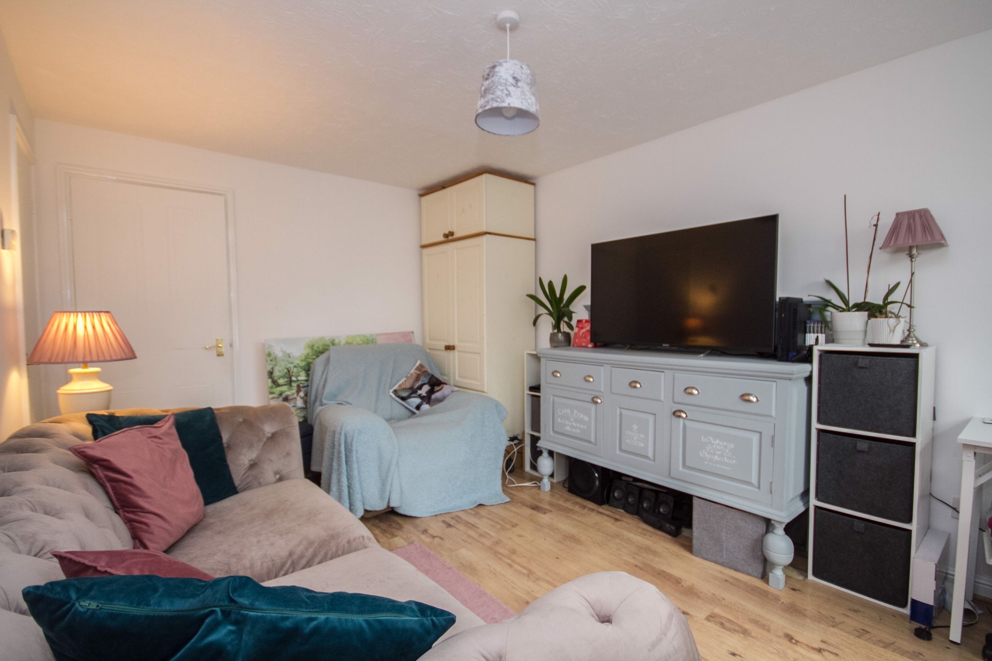 2 bed terraced house for sale in Swallow Close, Brackley  - Property Image 6