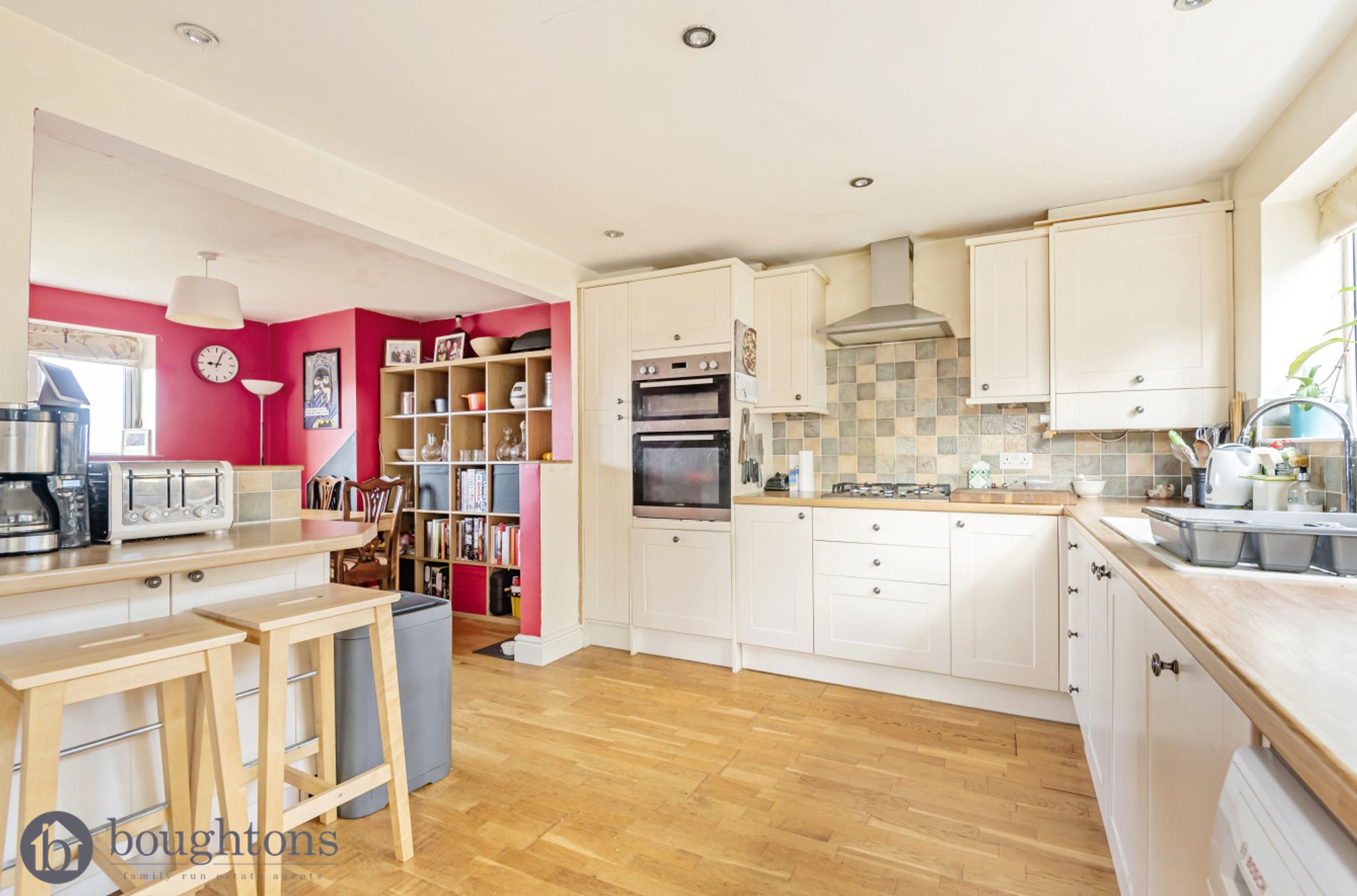 3 bed semi-detached house for sale in Banbury Road, Brackley  - Property Image 2