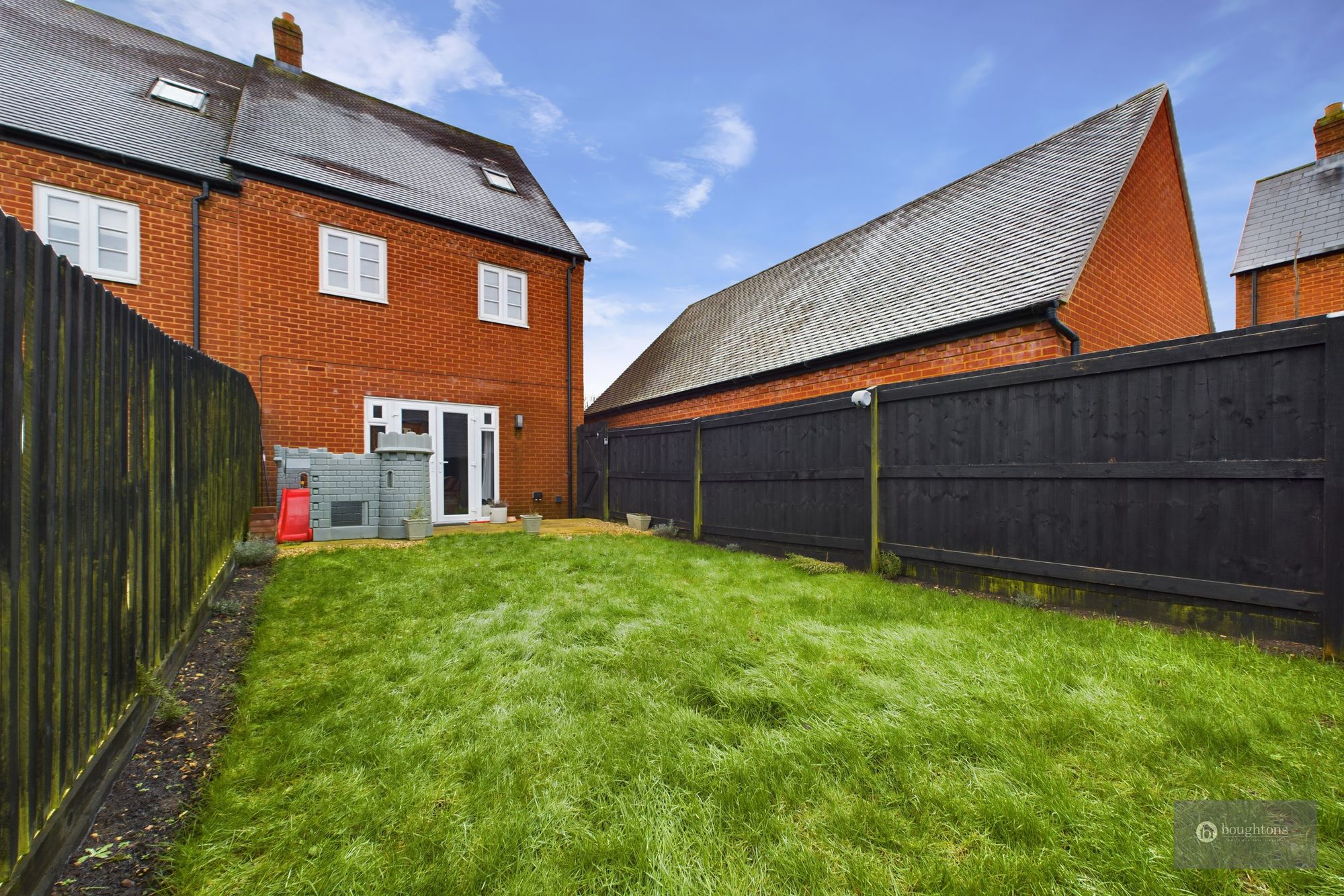 3 bed end of terrace house for sale in Poppyfields Way, Brackley  - Property Image 27