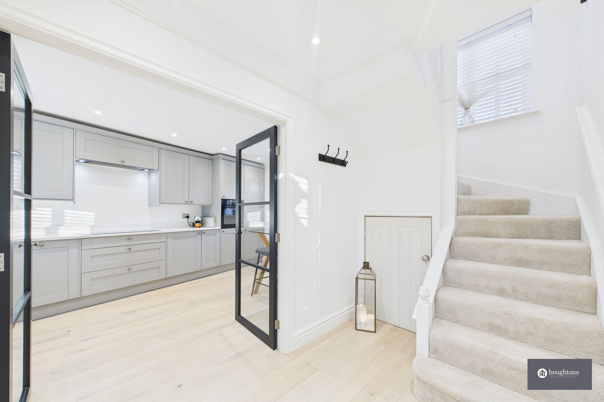 3 bed semi-detached house for sale in Hickman Close, Greatworth, OX17  - Property Image 2