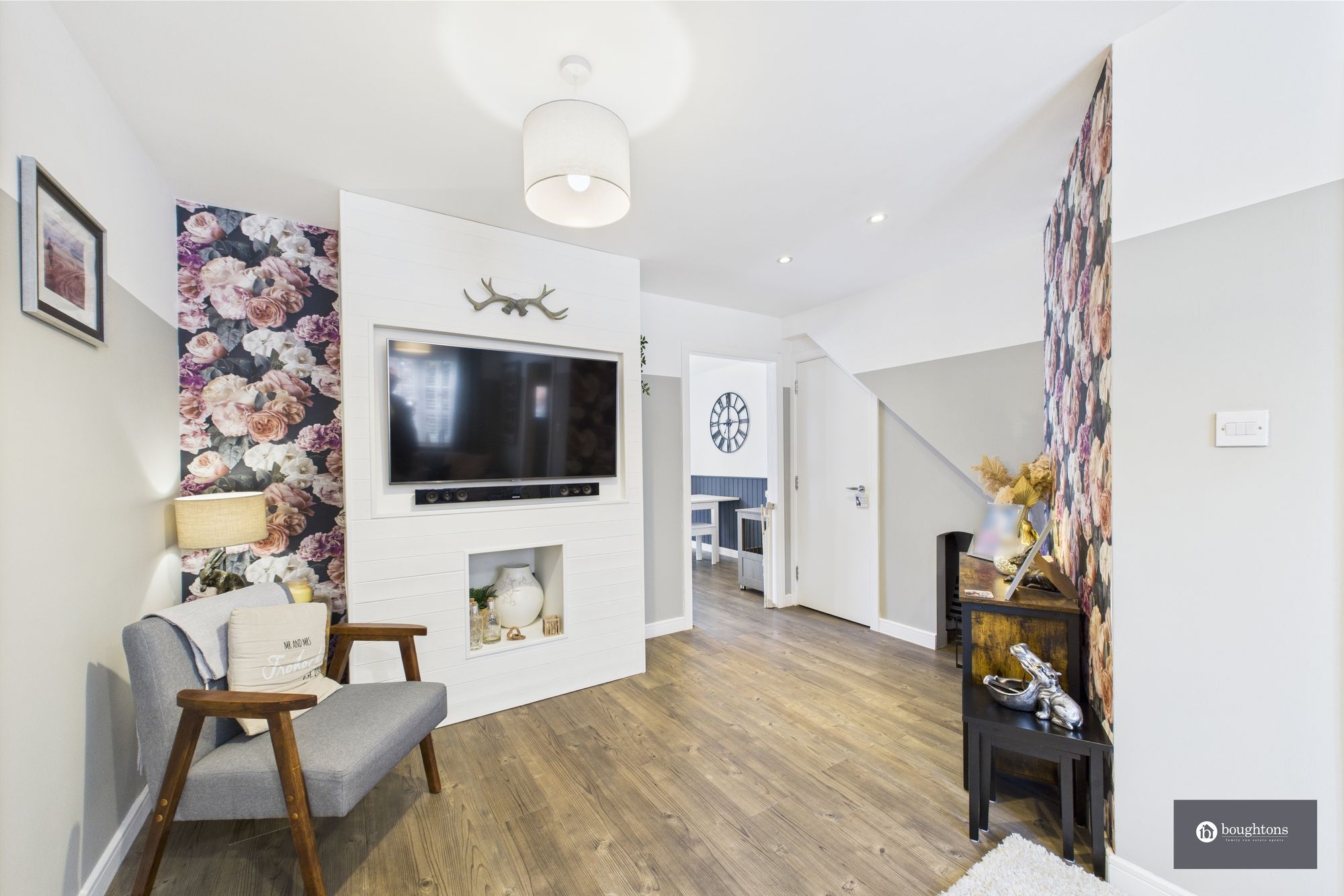 4 bed semi-detached house for sale in Foxhills Way, Brackley  - Property Image 3